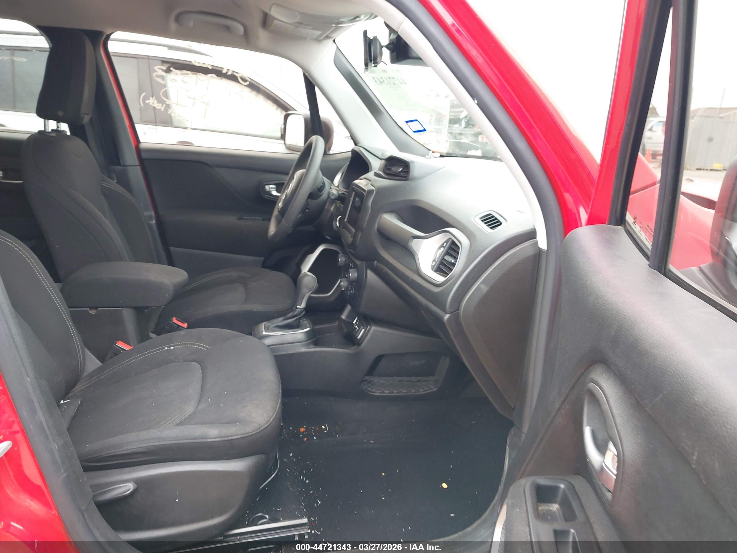 JEEP RENEGADE image 5