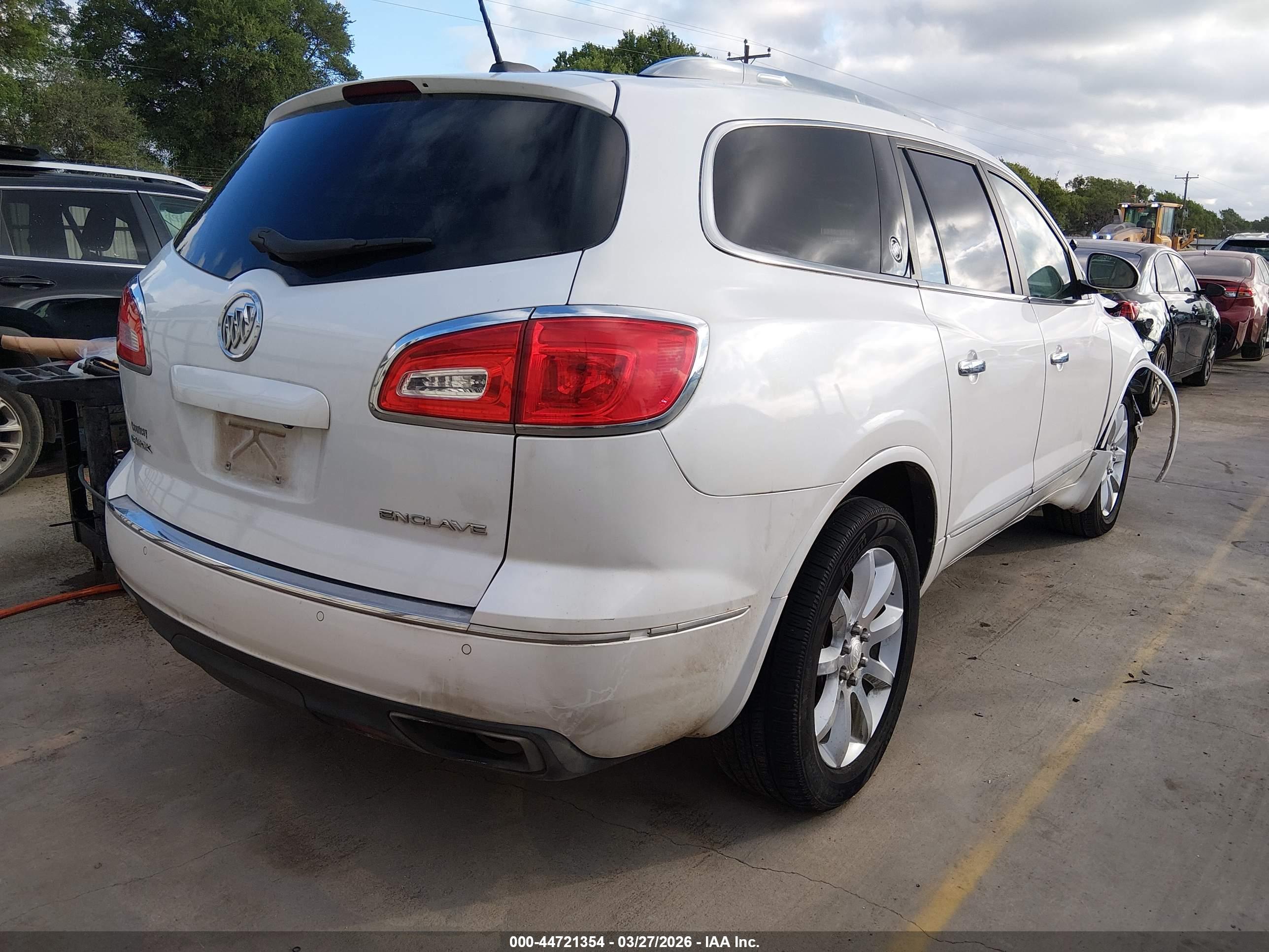 BUICK ENCLAVE image 4