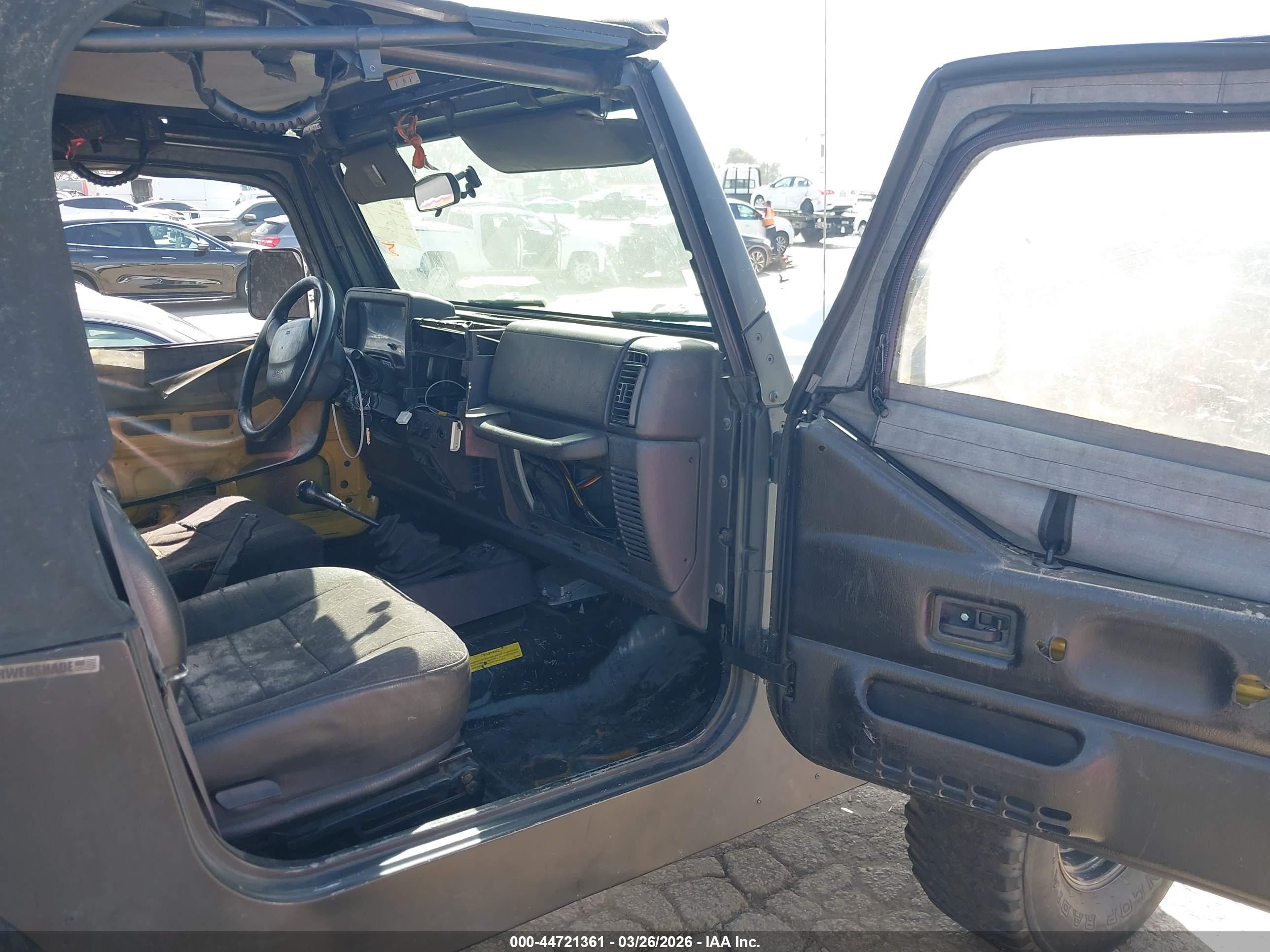 JEEP WRANGLER image 5