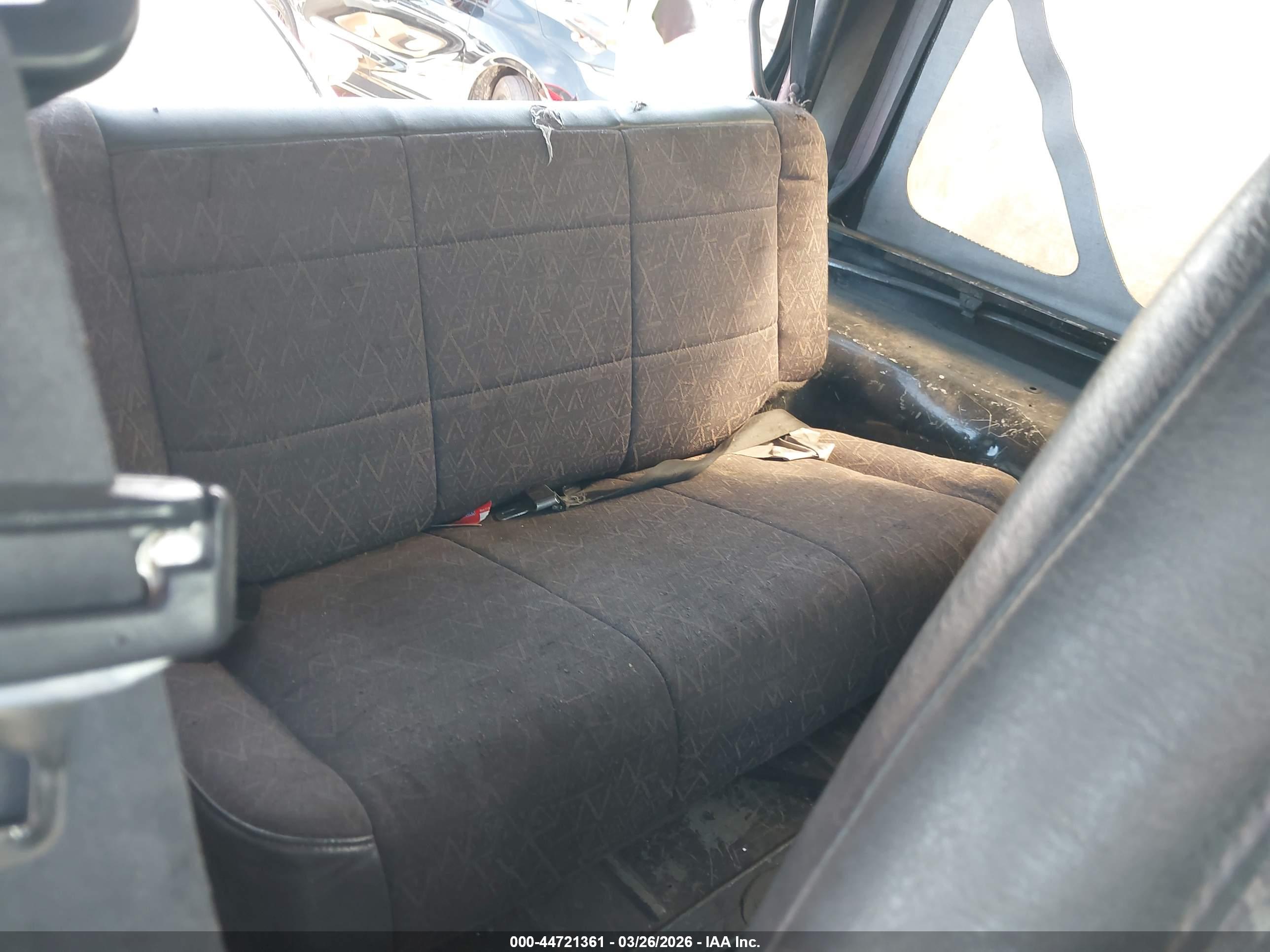 JEEP WRANGLER image 8