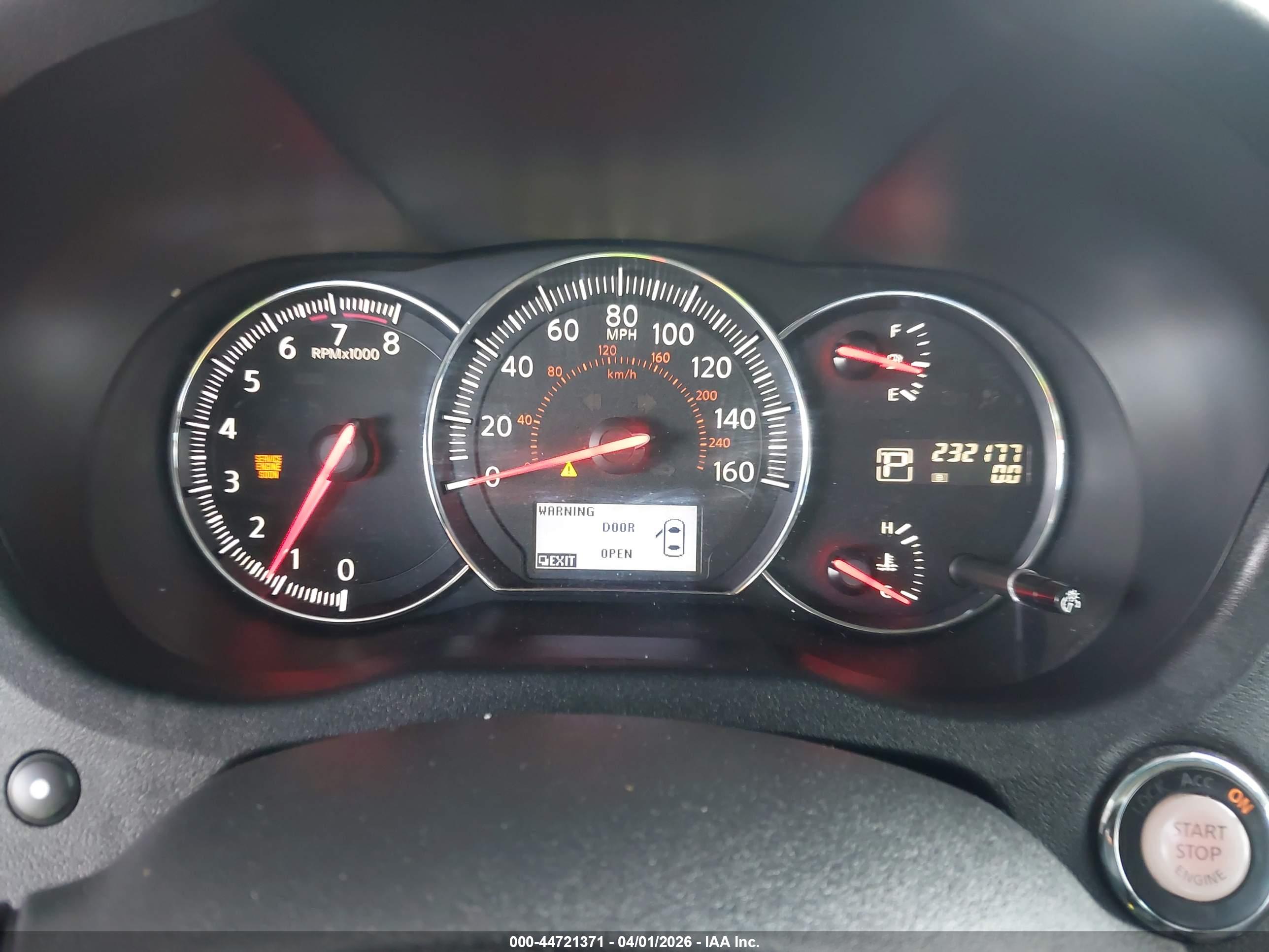NISSAN MAXIMA image 7