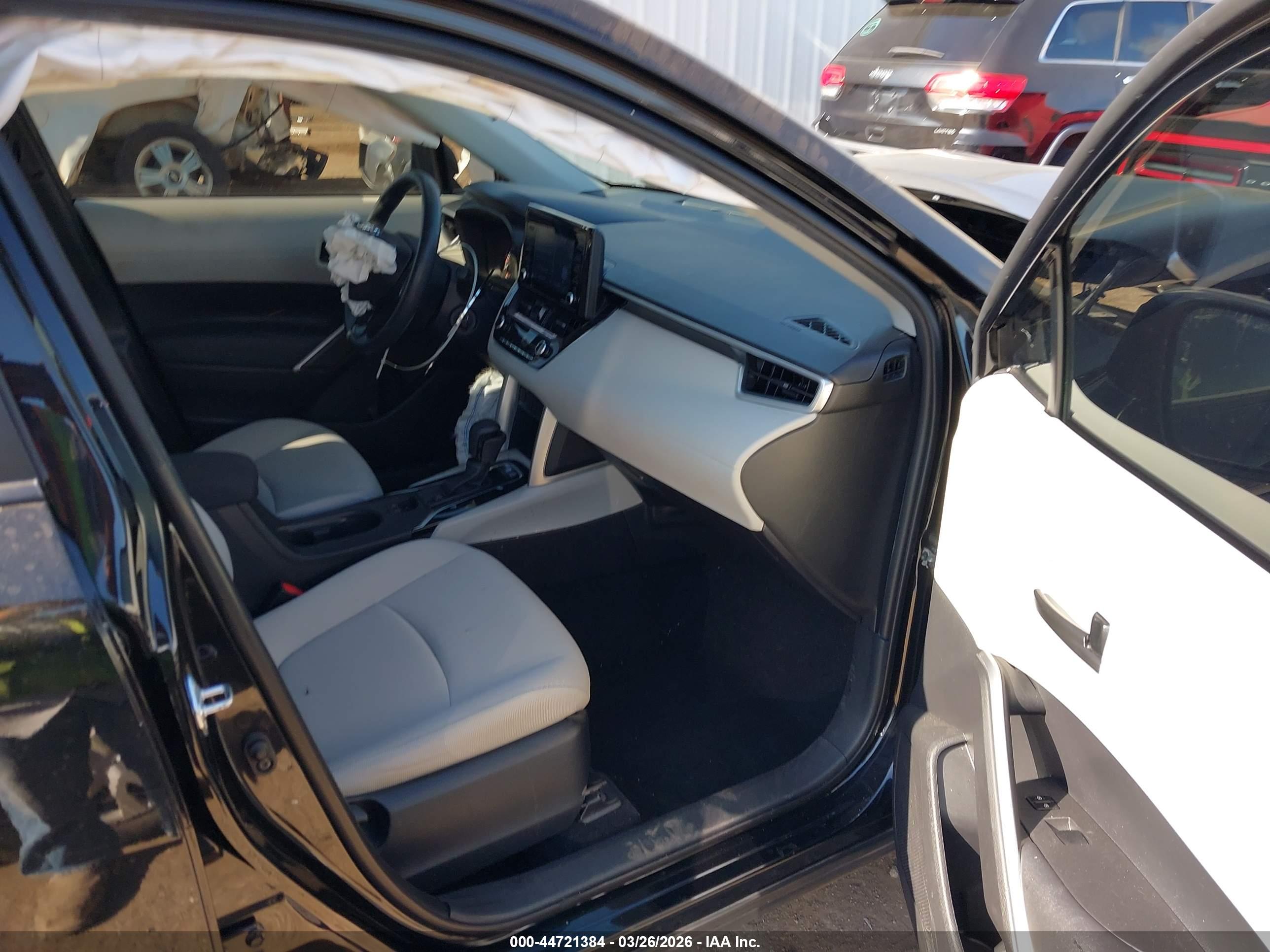 TOYOTA COROLLA image 5