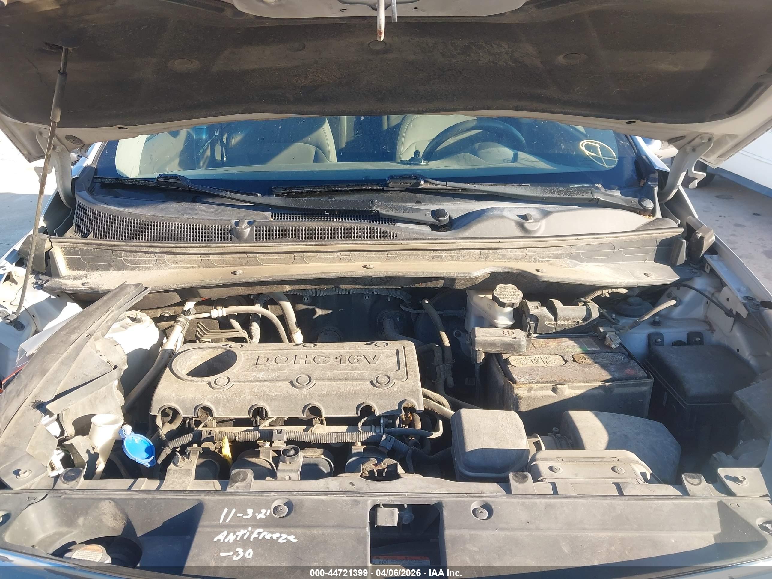 KIA SPORTAGE image 10
