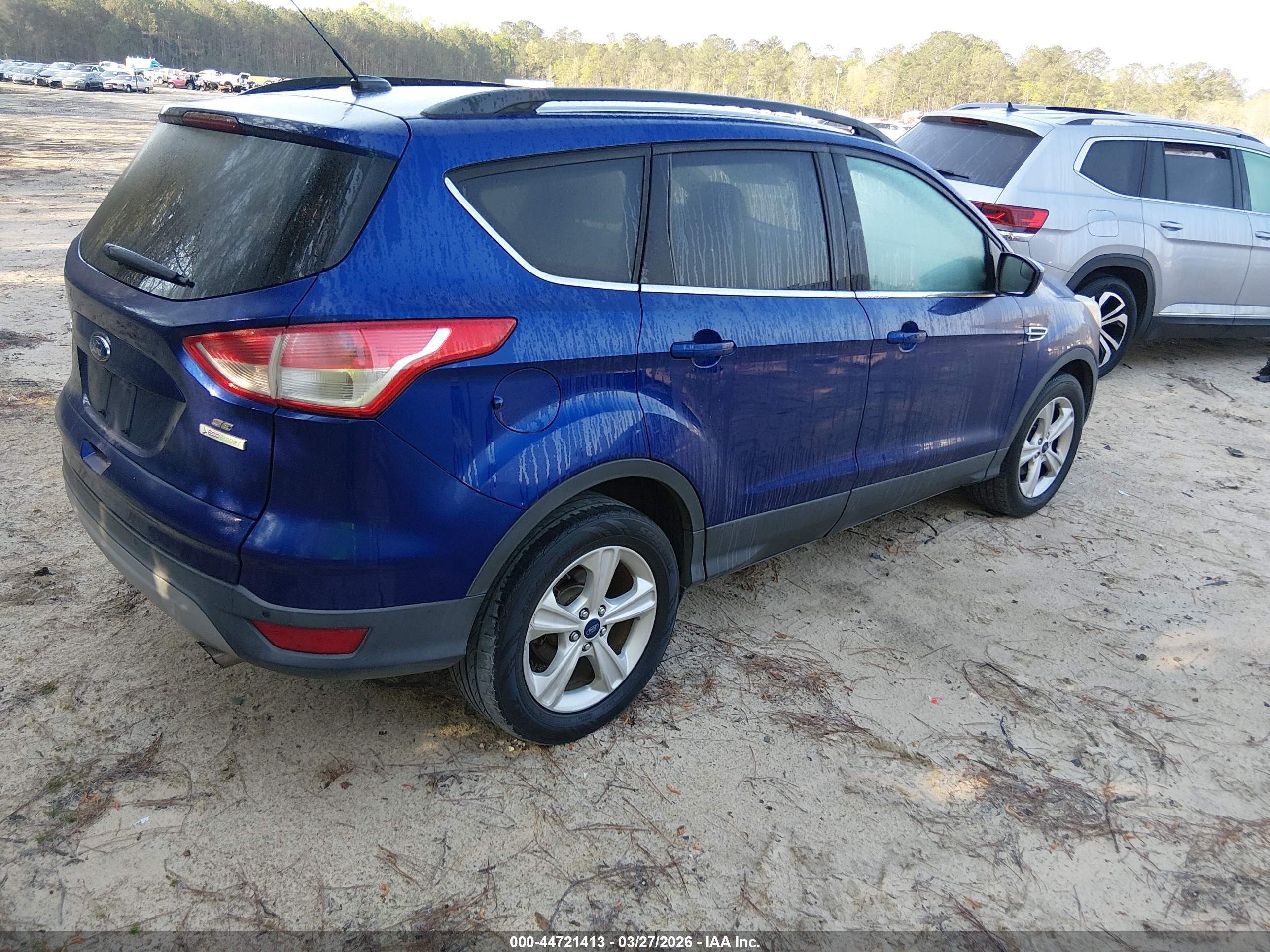 FORD ESCAPE image 4