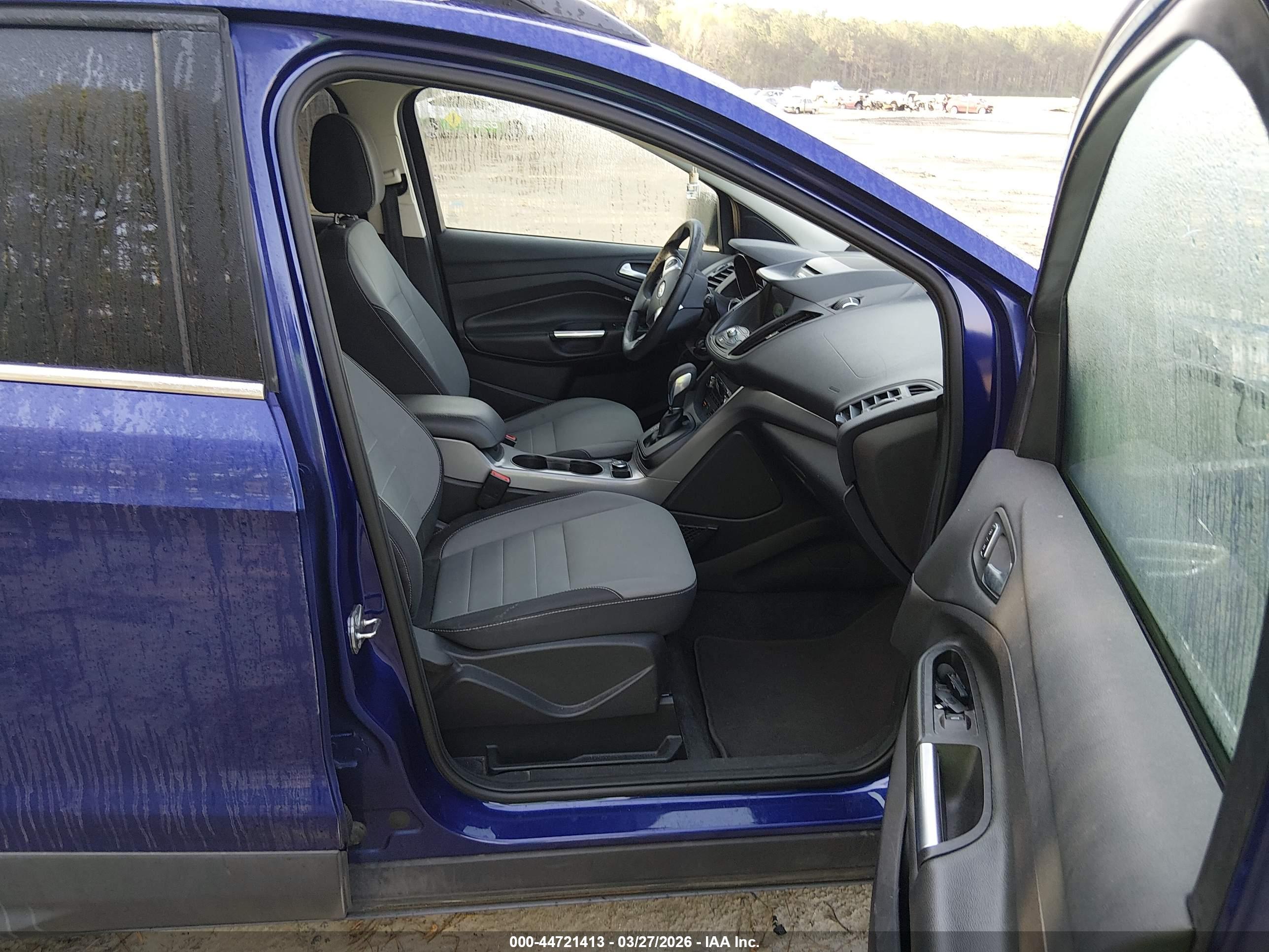 FORD ESCAPE image 5