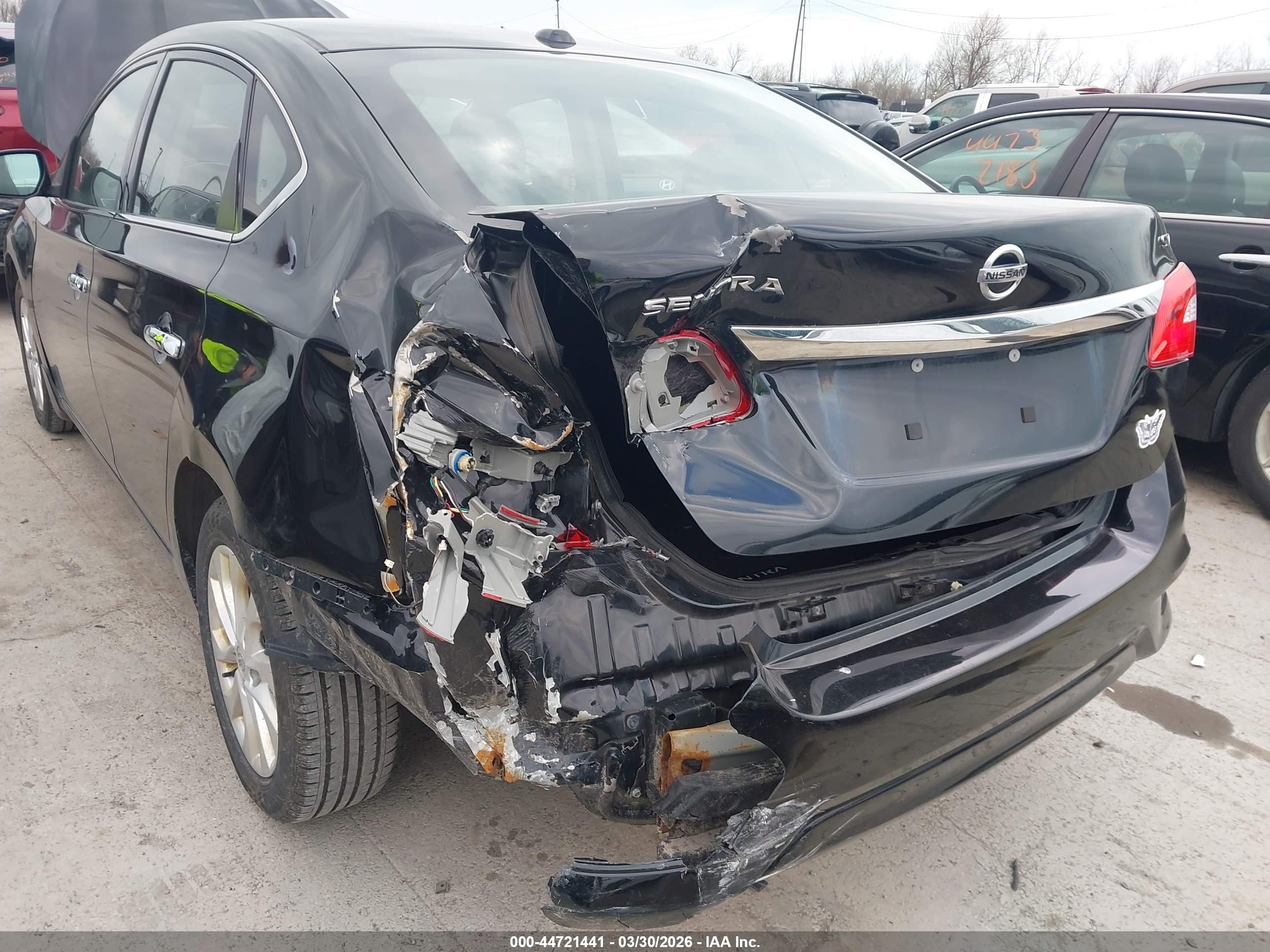 NISSAN SENTRA image 6