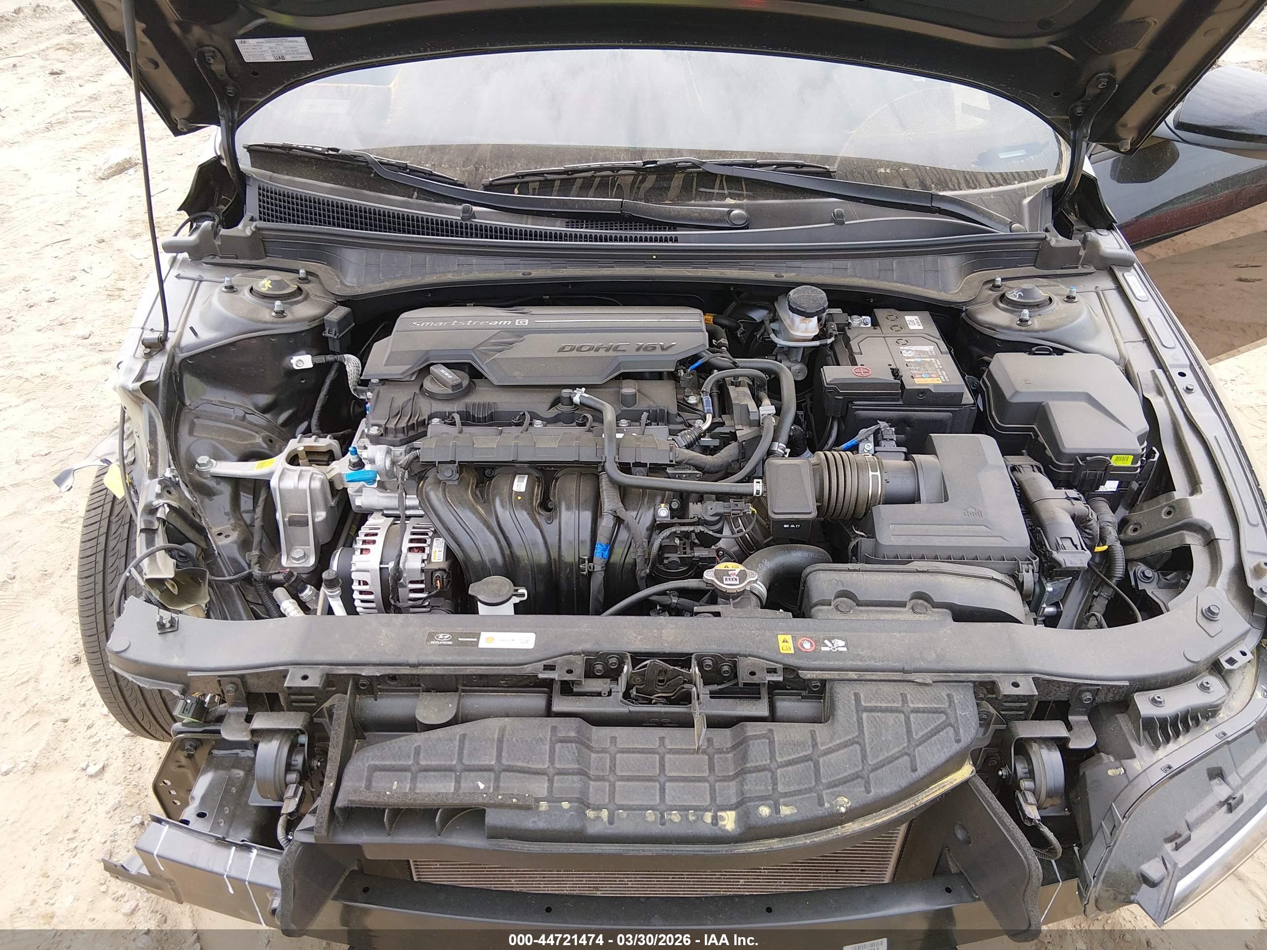 HYUNDAI ELANTRA image 10