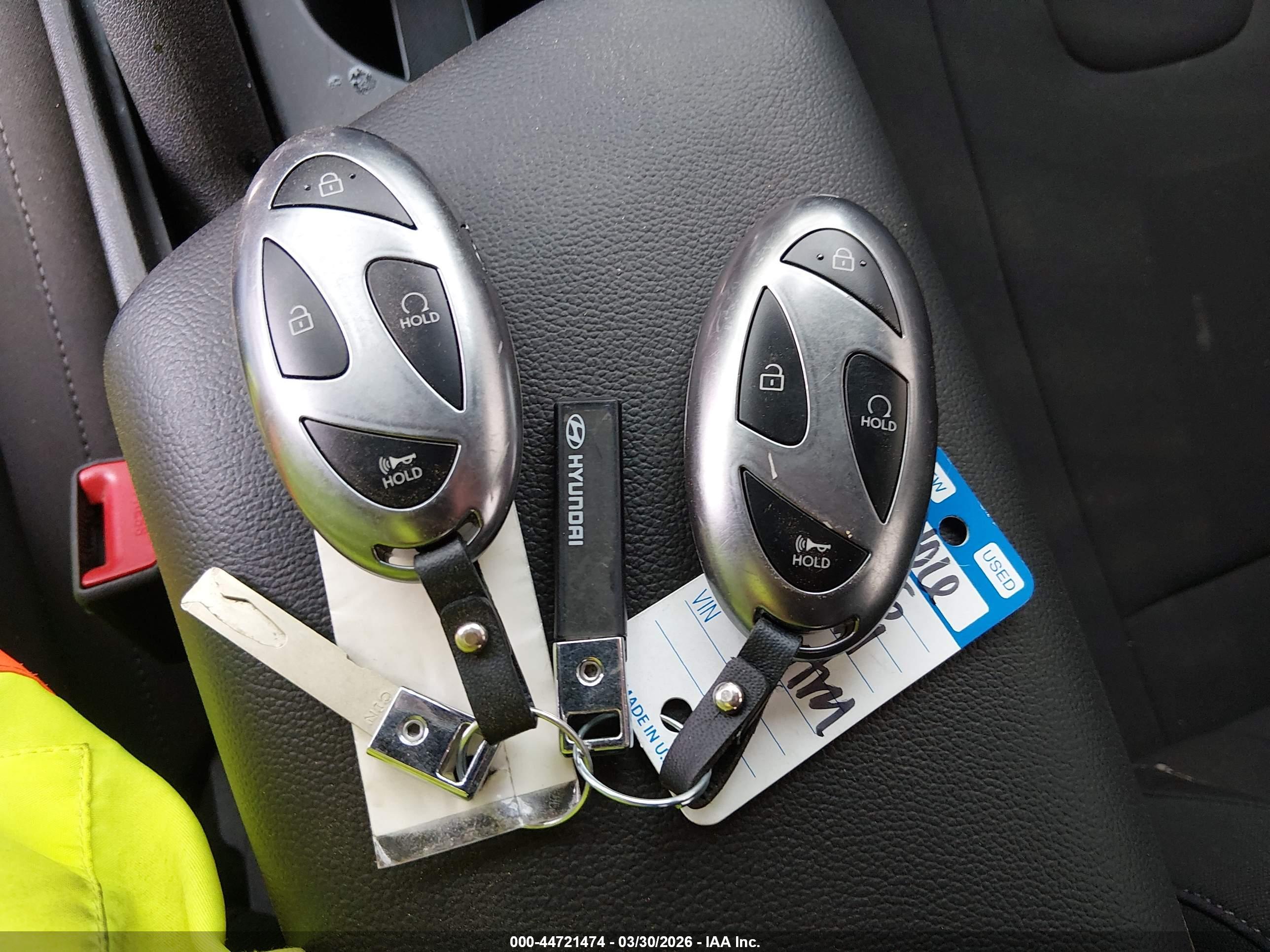 HYUNDAI ELANTRA image 11