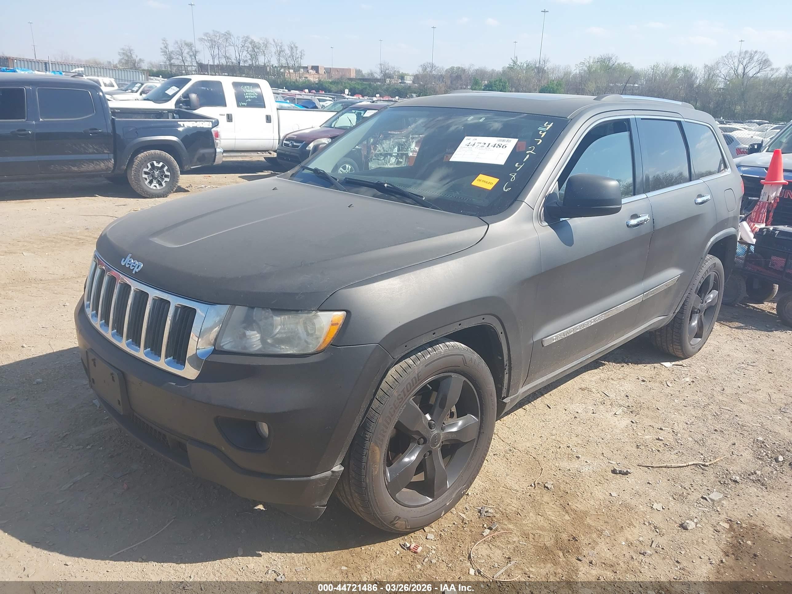 JEEP GRAND image 2