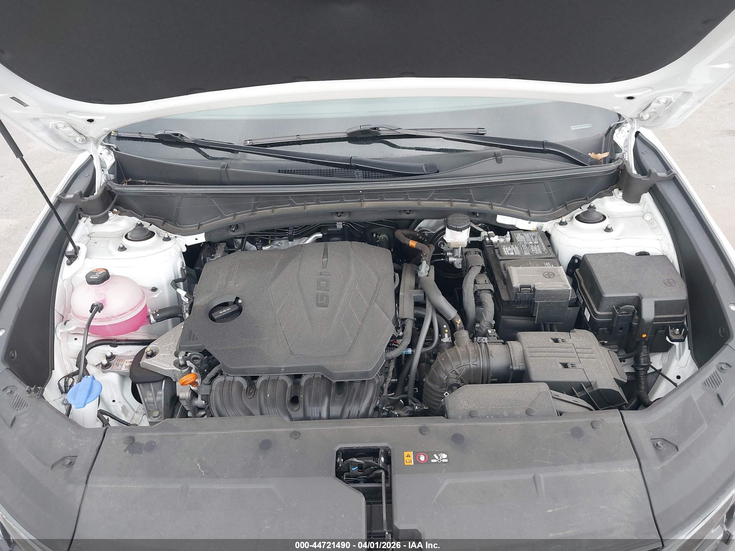 HYUNDAI TUCSON image 10