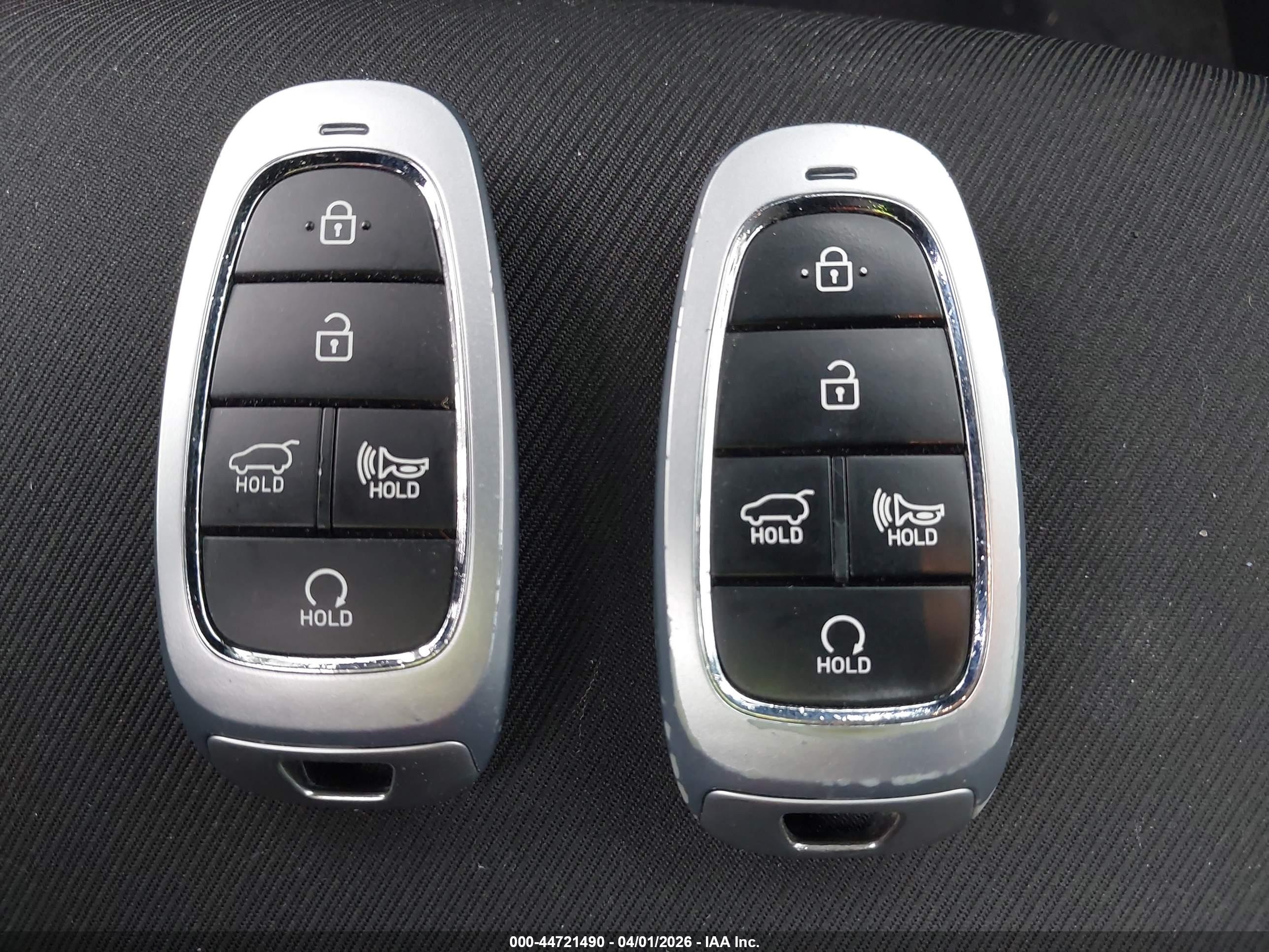 HYUNDAI TUCSON image 11