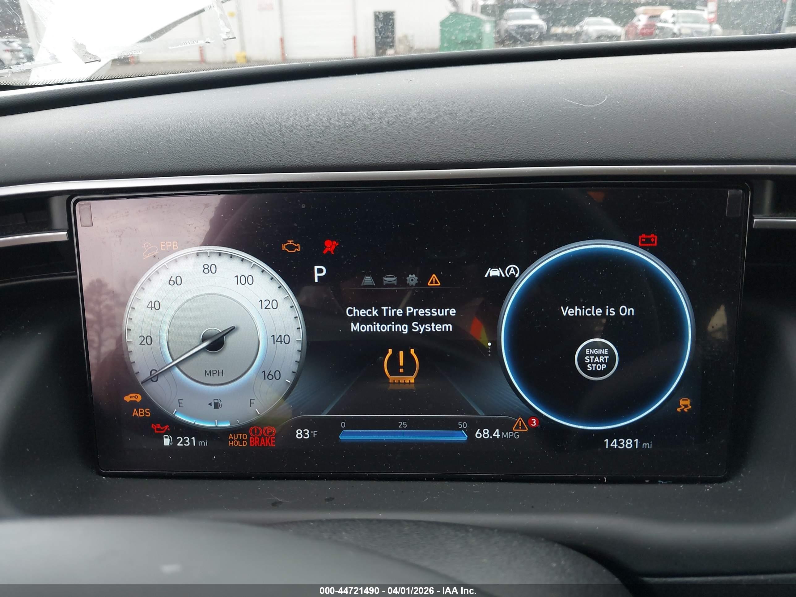 HYUNDAI TUCSON image 7