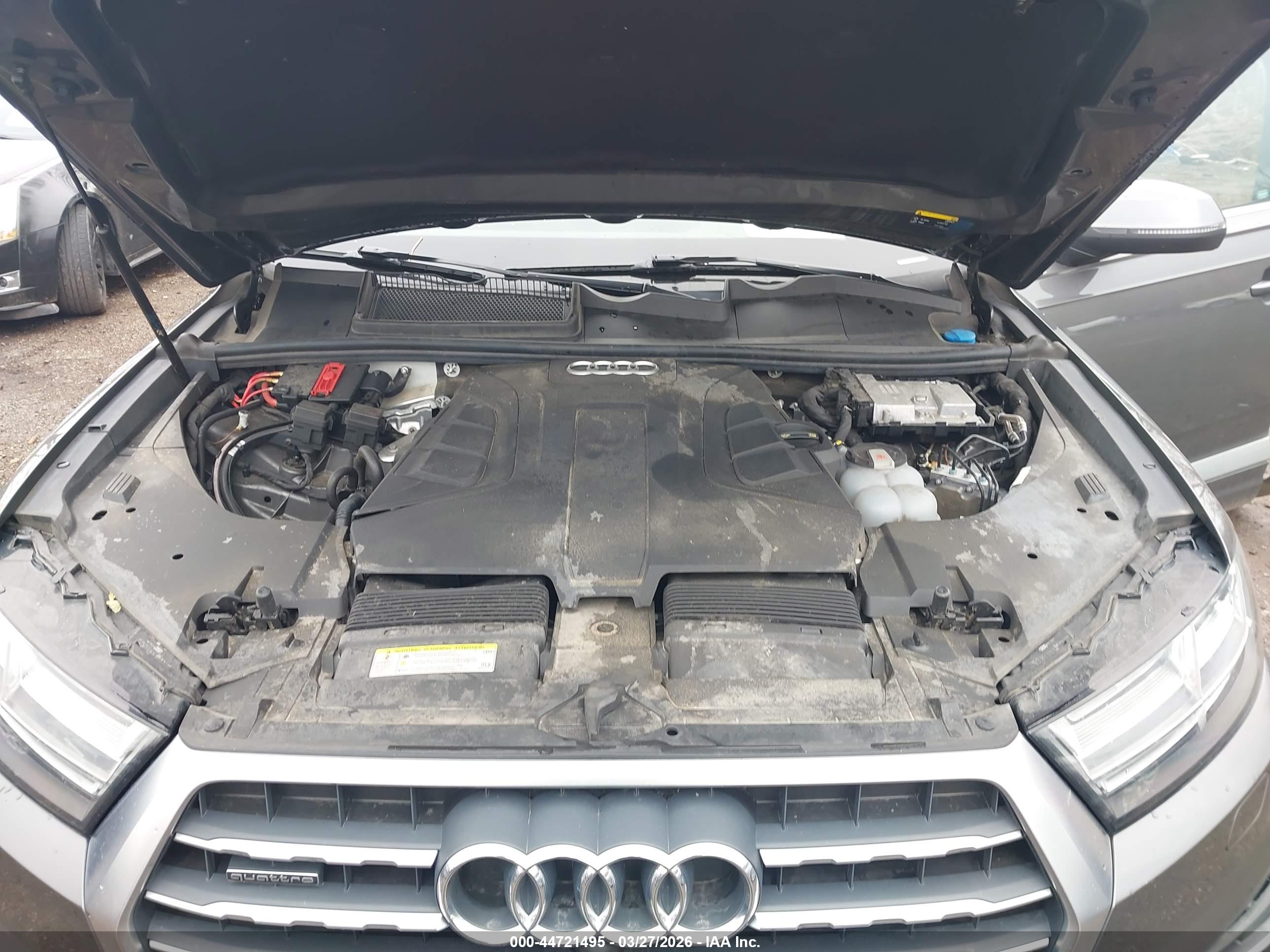 AUDI Q7 image 10