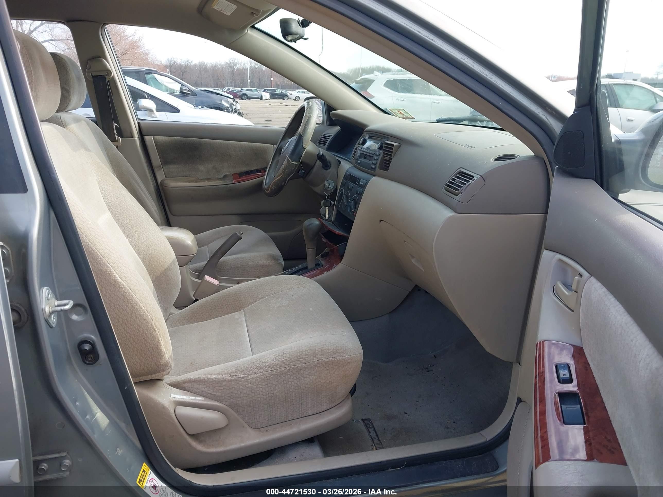 TOYOTA COROLLA image 5