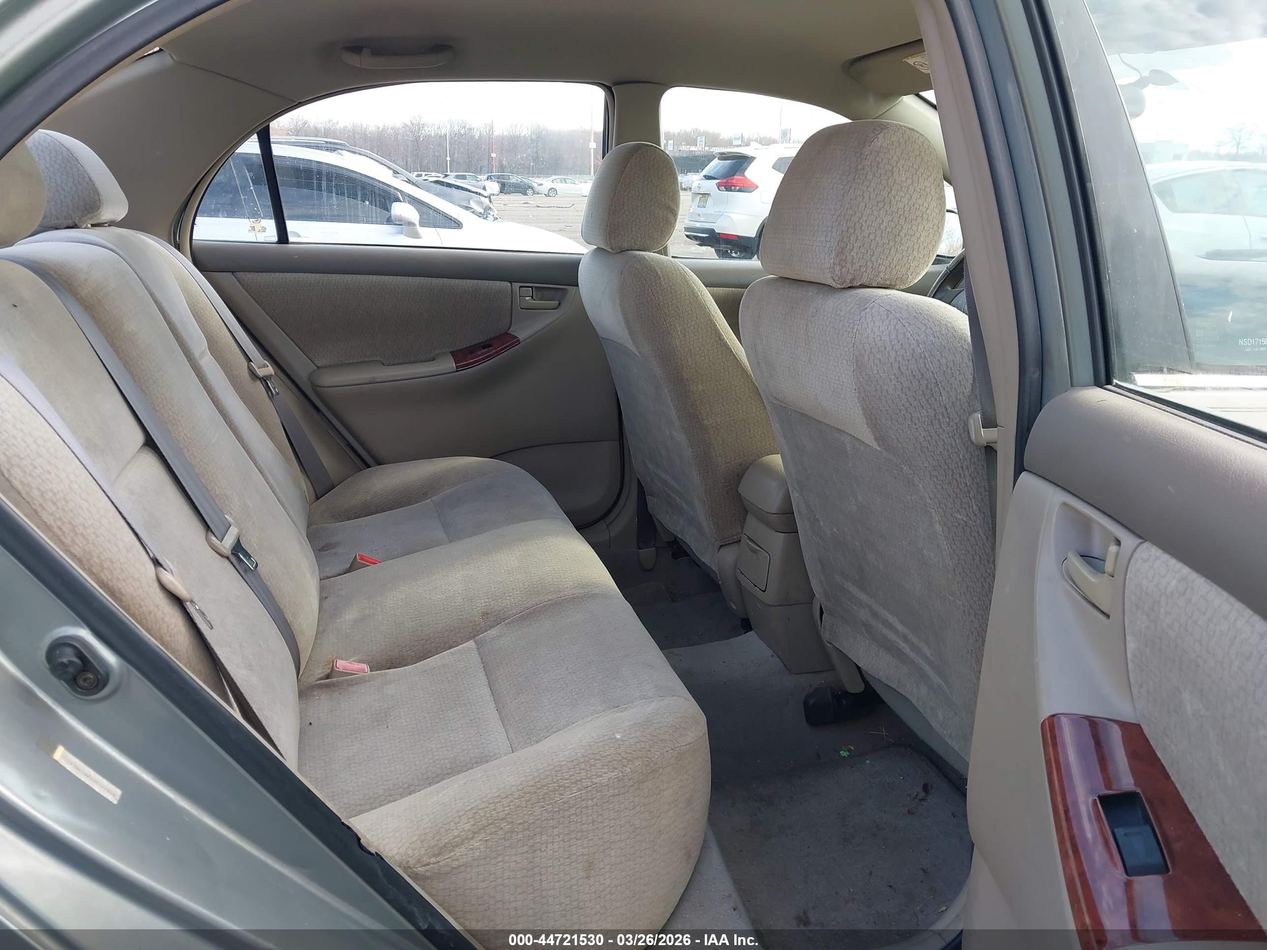 TOYOTA COROLLA image 8
