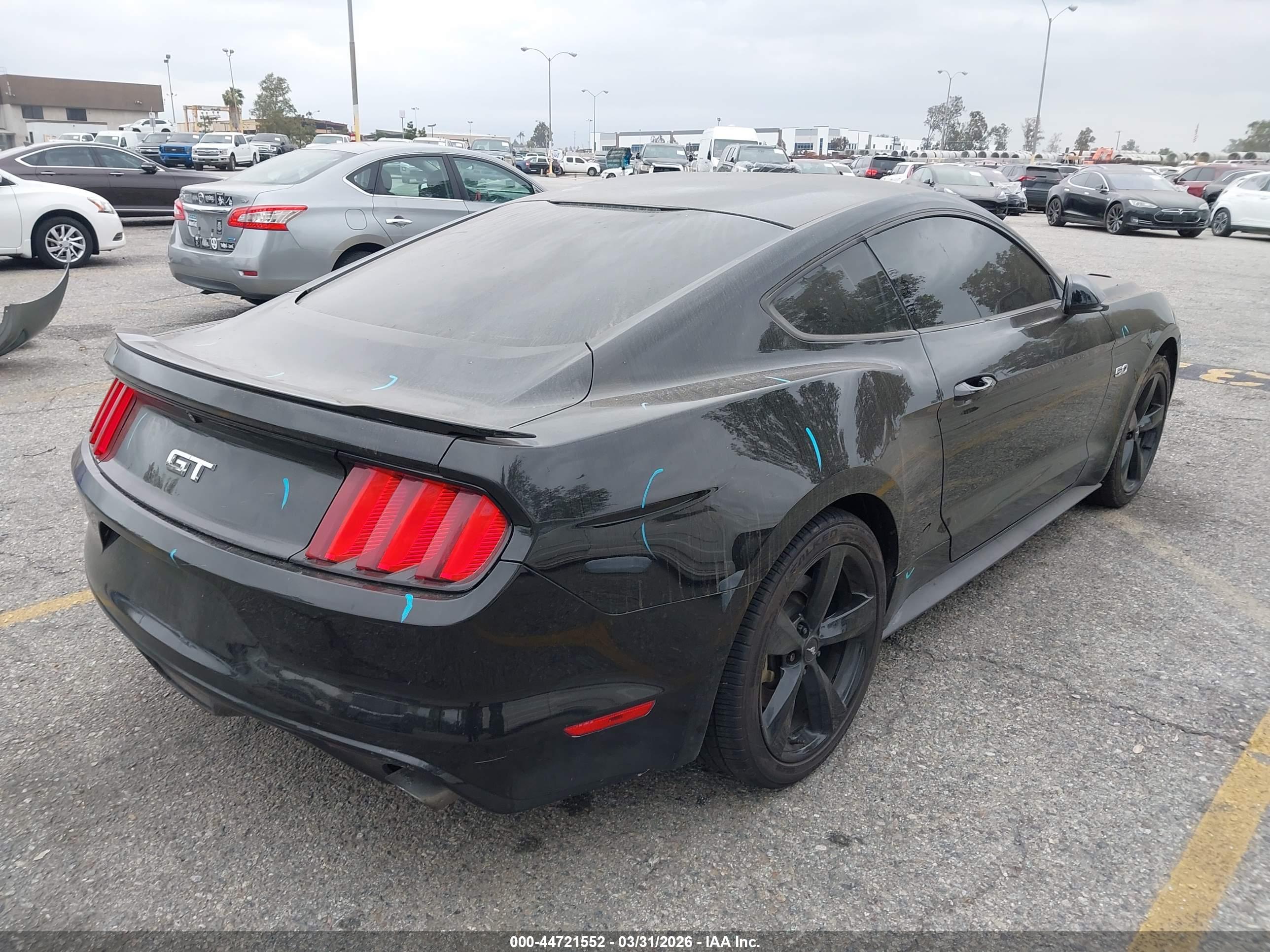 FORD MUSTANG image 4