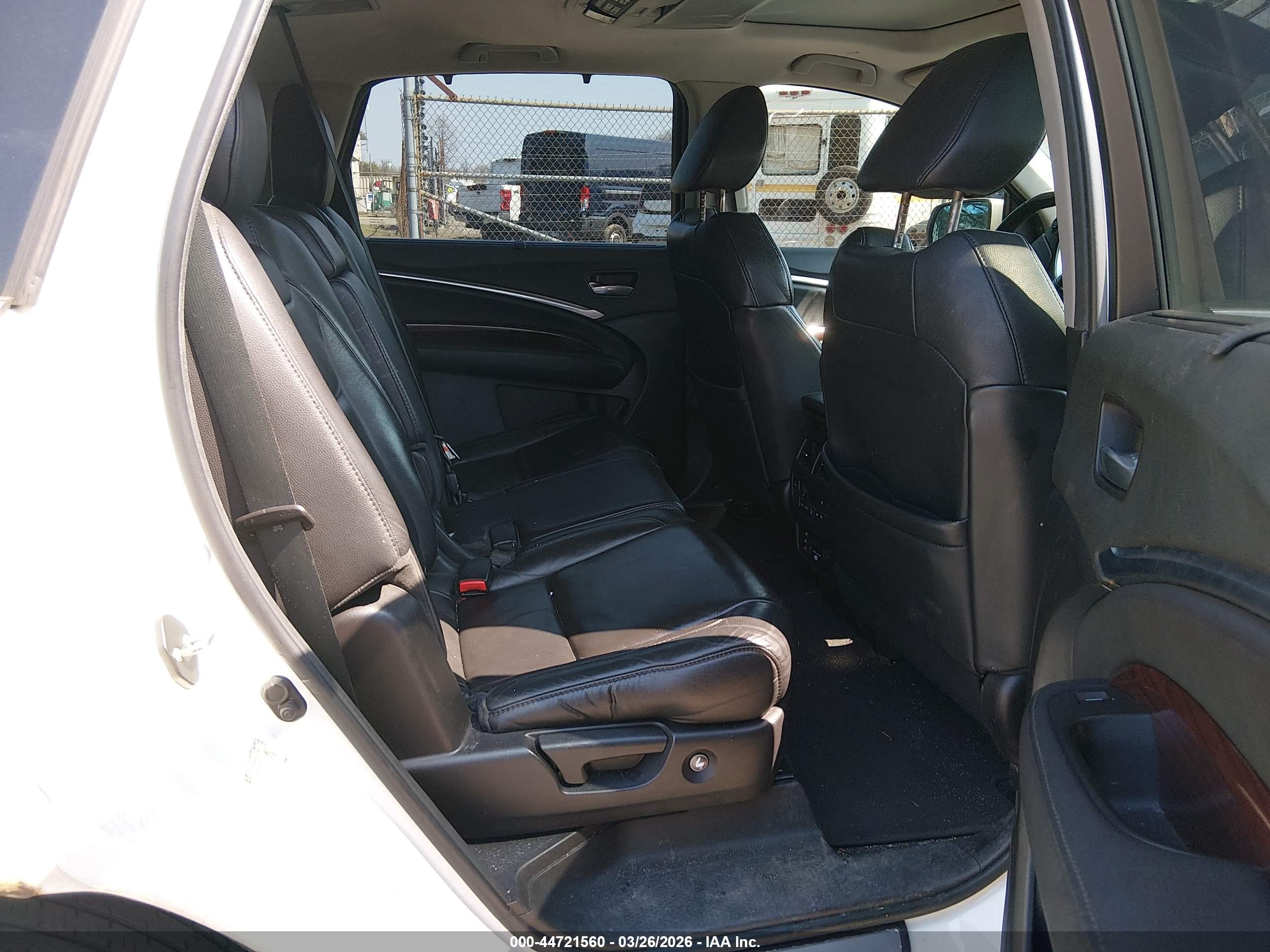 ACURA MDX image 8