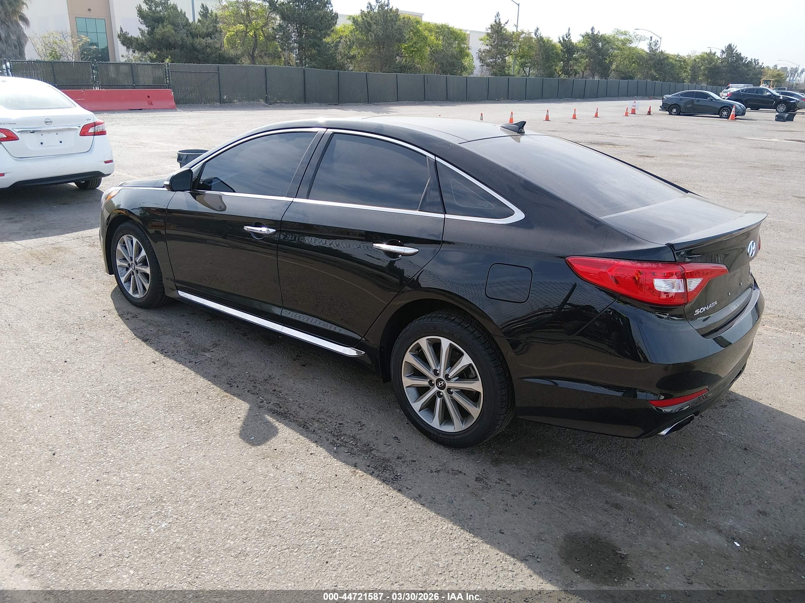 HYUNDAI SONATA image 3