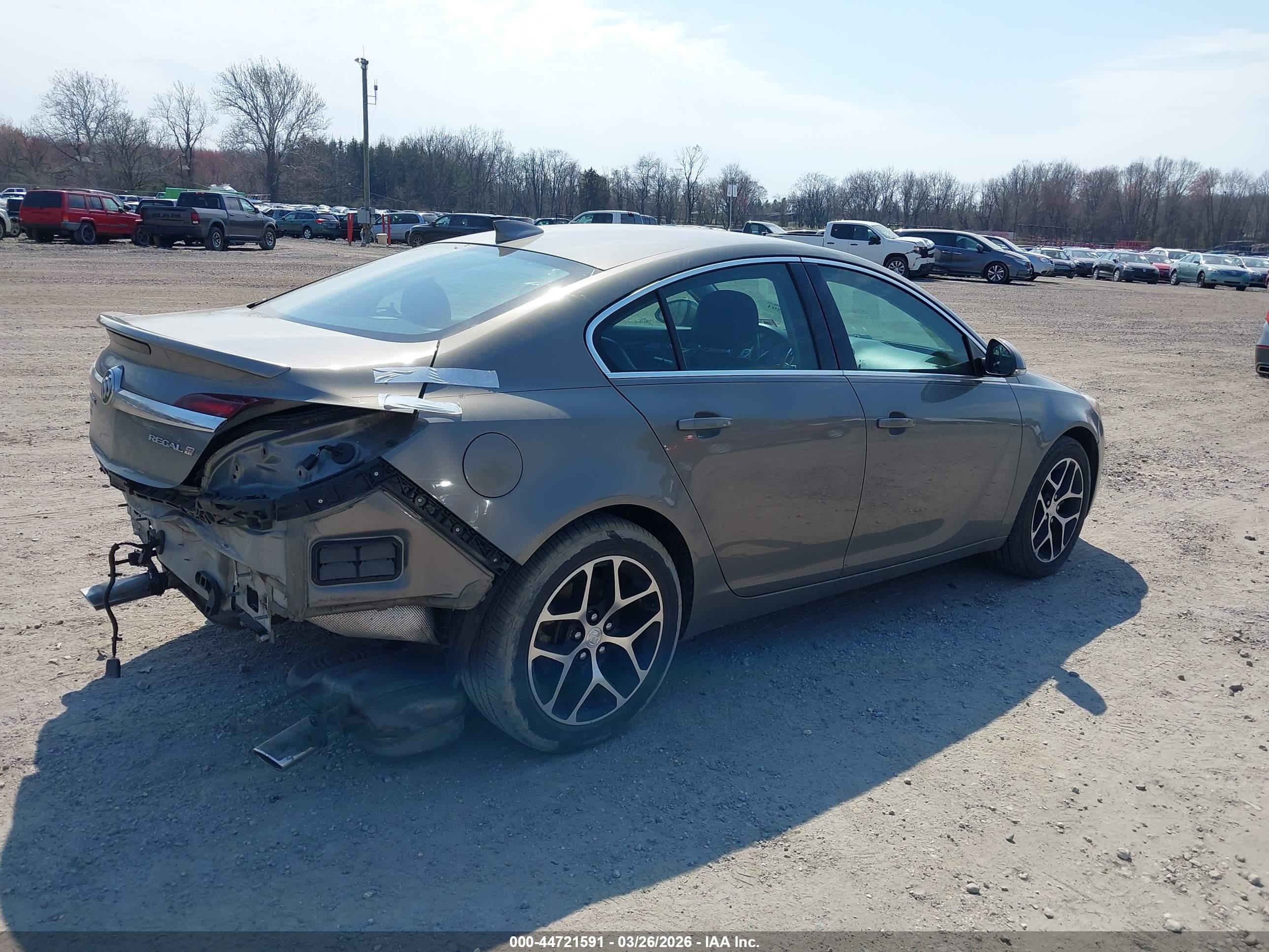 BUICK REGAL image 4