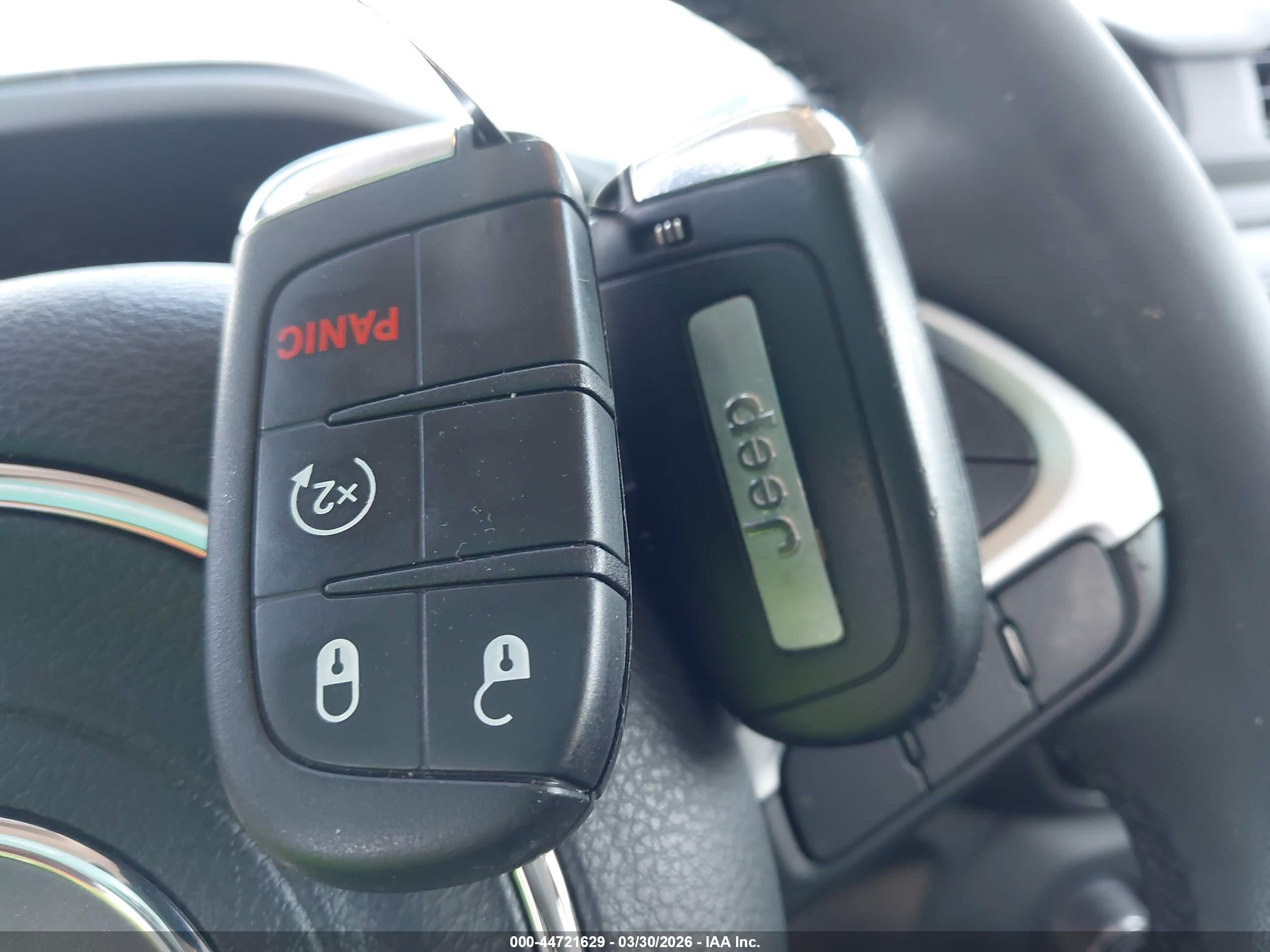 JEEP RENEGADE image 11
