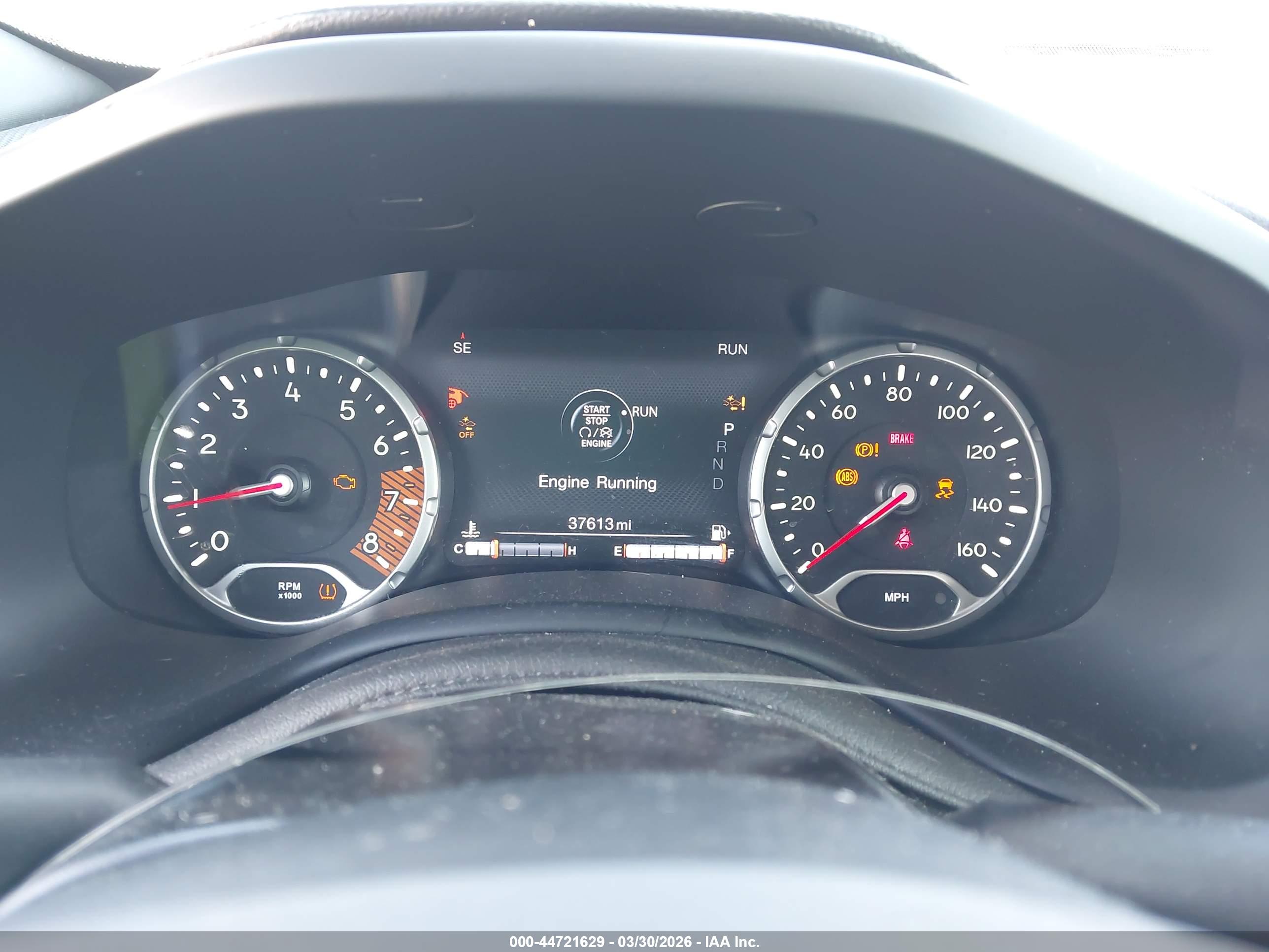 JEEP RENEGADE image 7