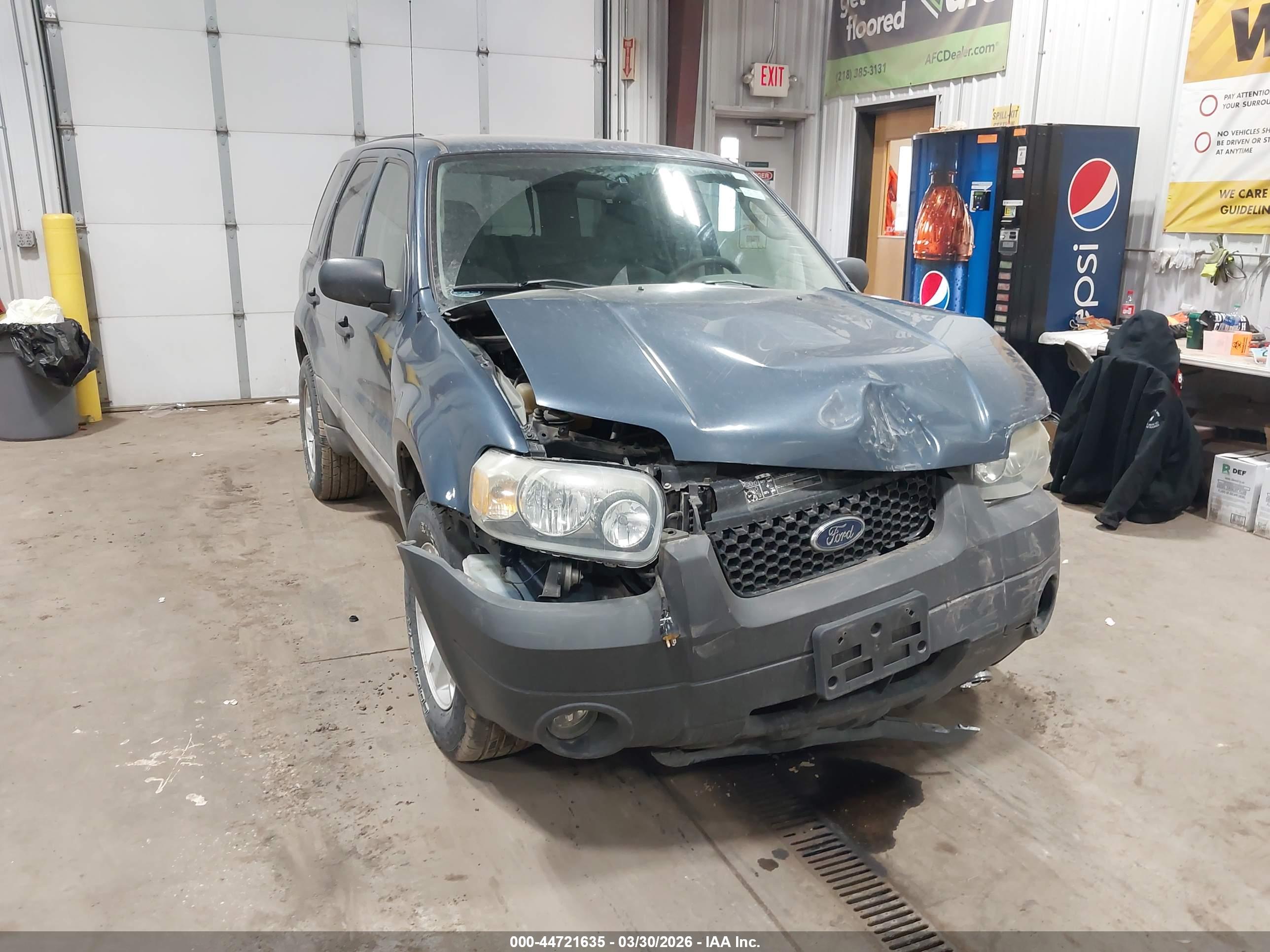 FORD ESCAPE image 6