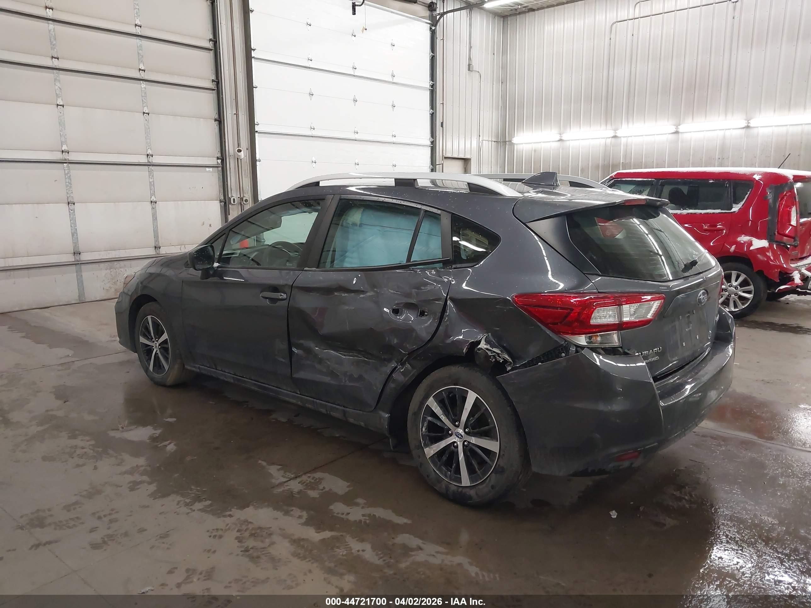SUBARU IMPREZA image 3