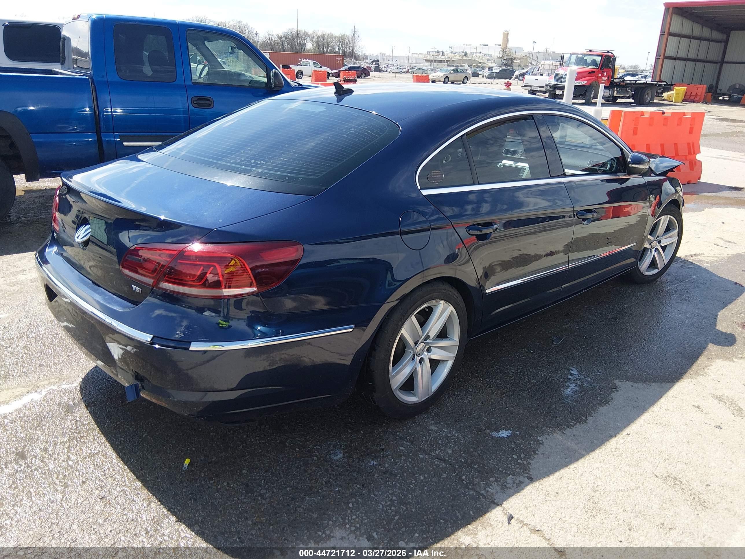 VOLKSWAGEN CC image 4