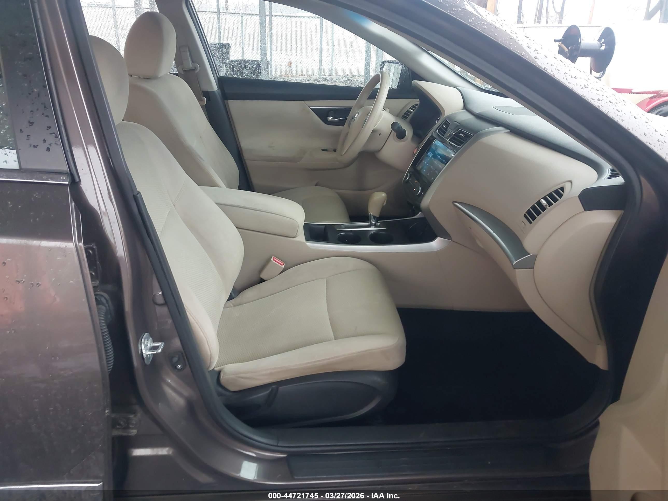 NISSAN ALTIMA image 5