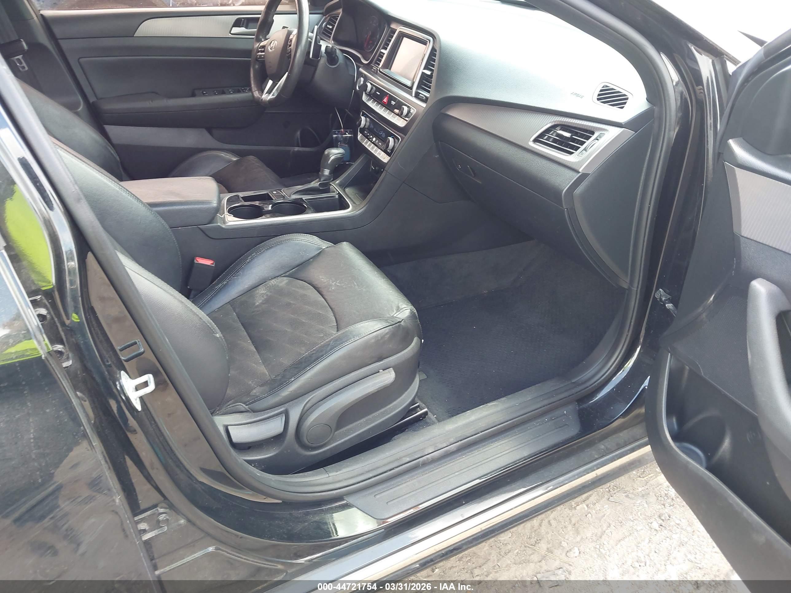 HYUNDAI SONATA image 5