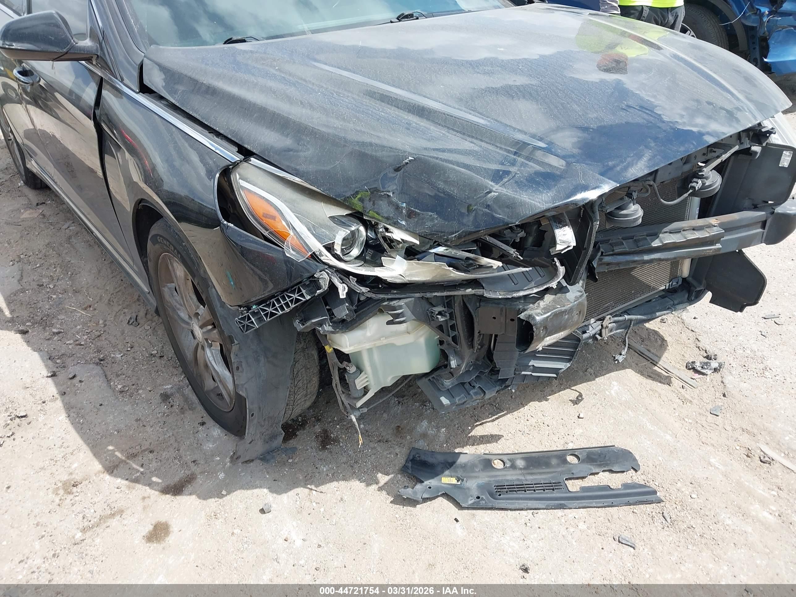 HYUNDAI SONATA image 6