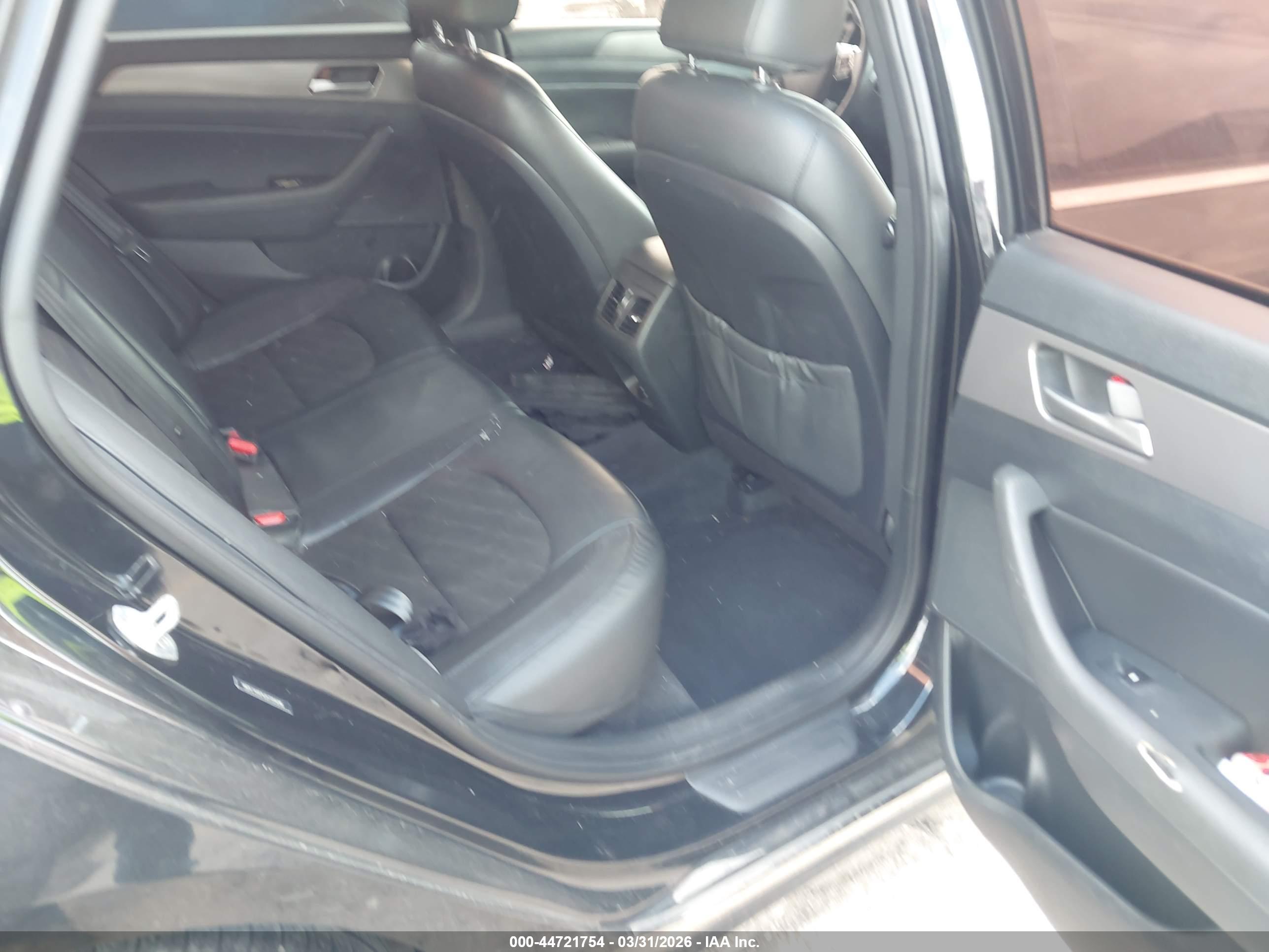 HYUNDAI SONATA image 8