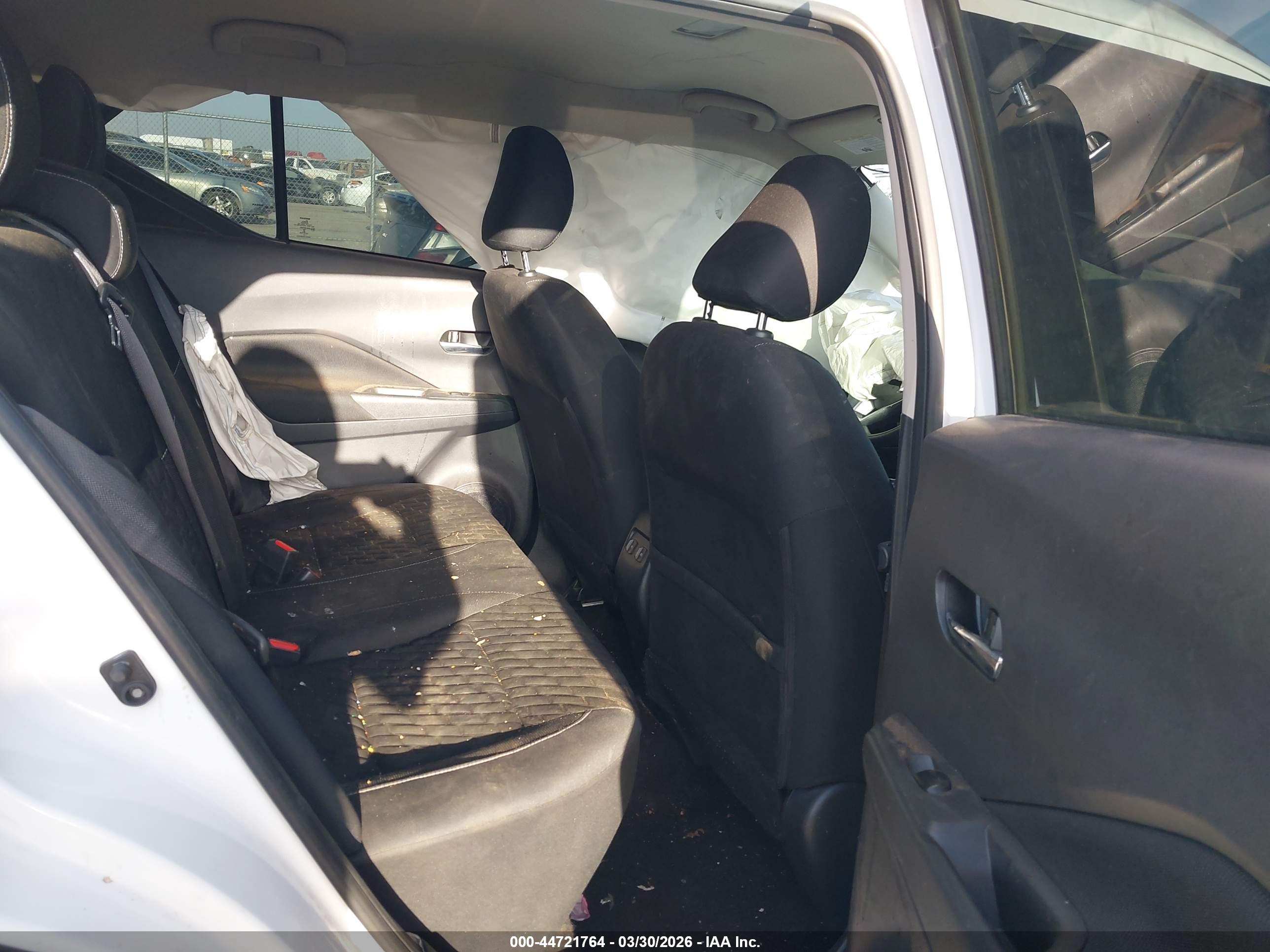 NISSAN KICKS image 8