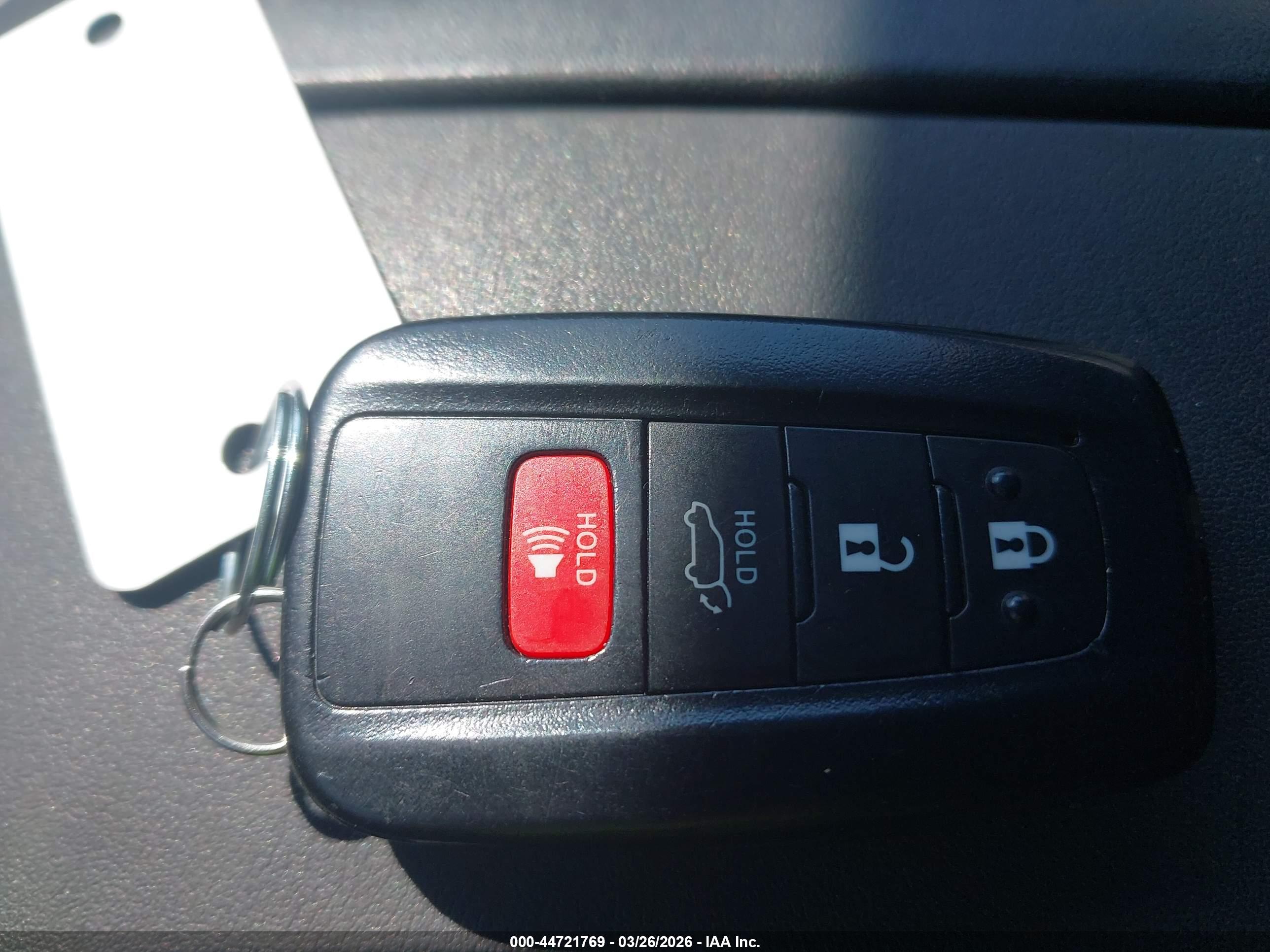TOYOTA HIGHLANDER image 11