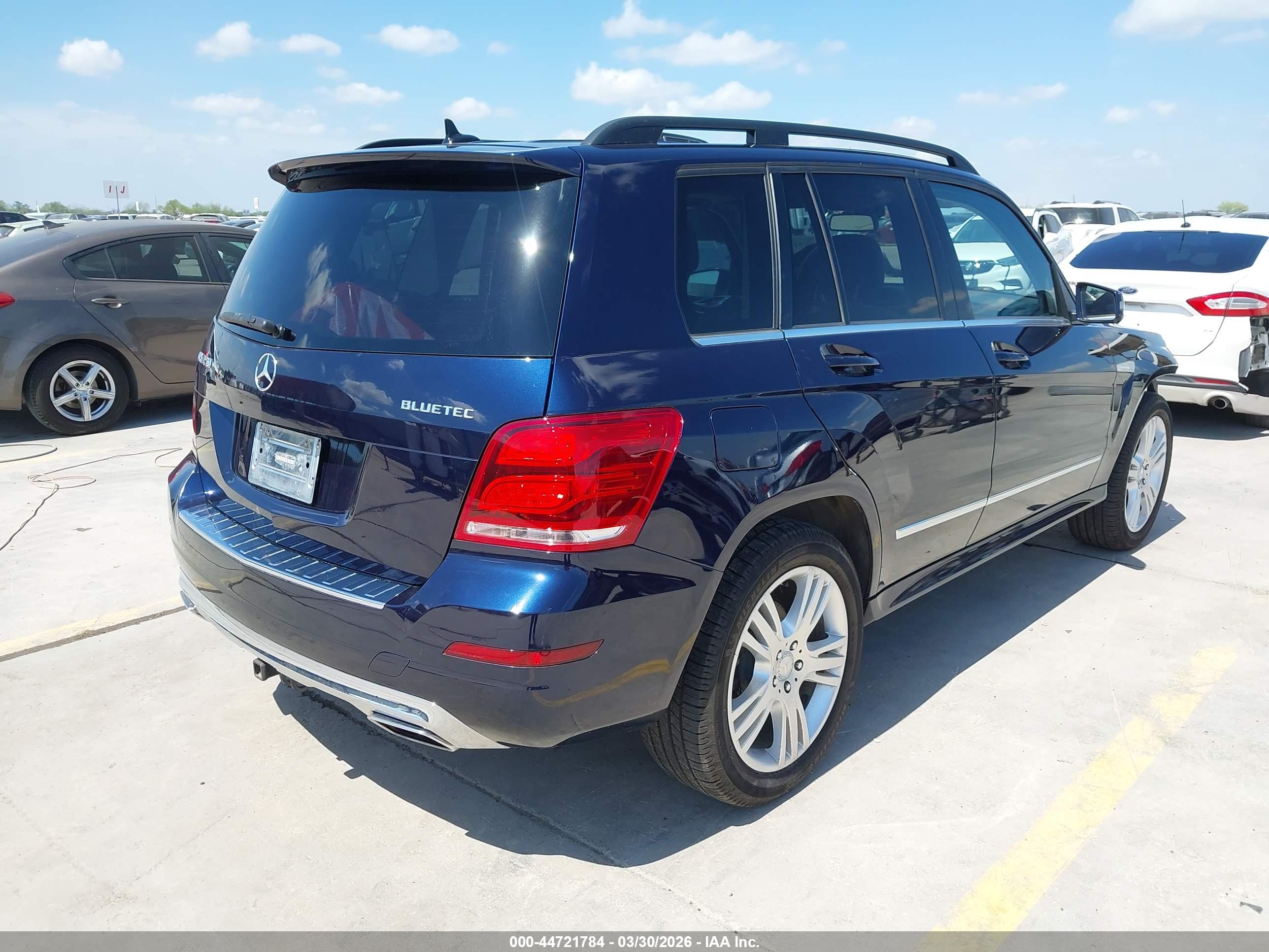 MERCEDES-BENZ GLK image 4
