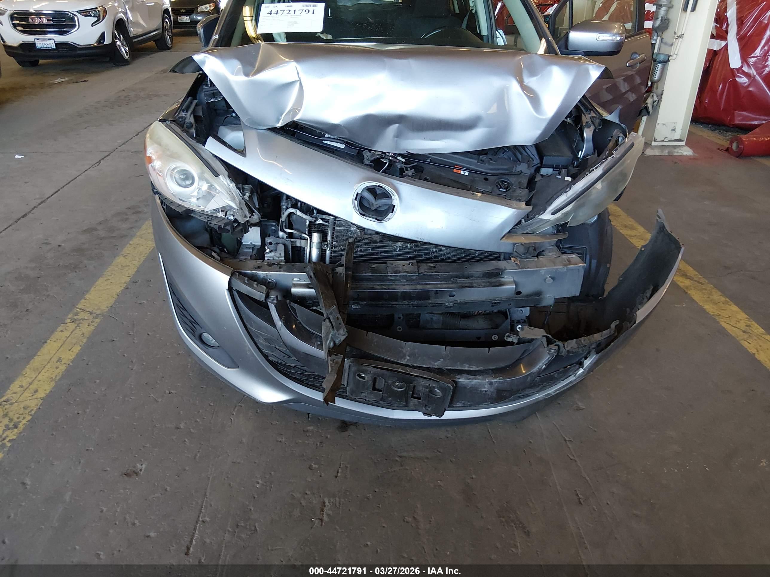 MAZDA MAZDA5 image 6