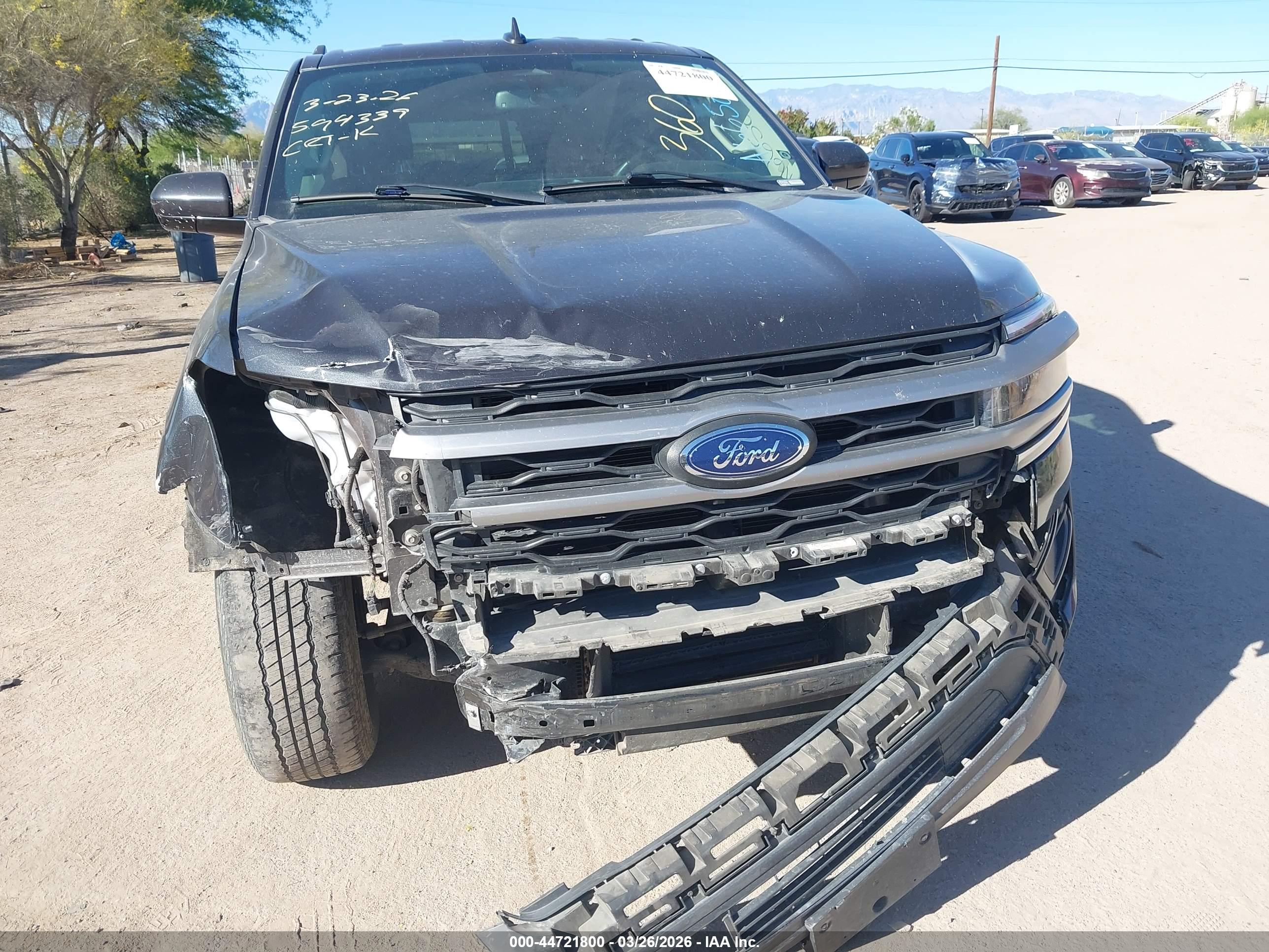 FORD EXPEDITION image 6