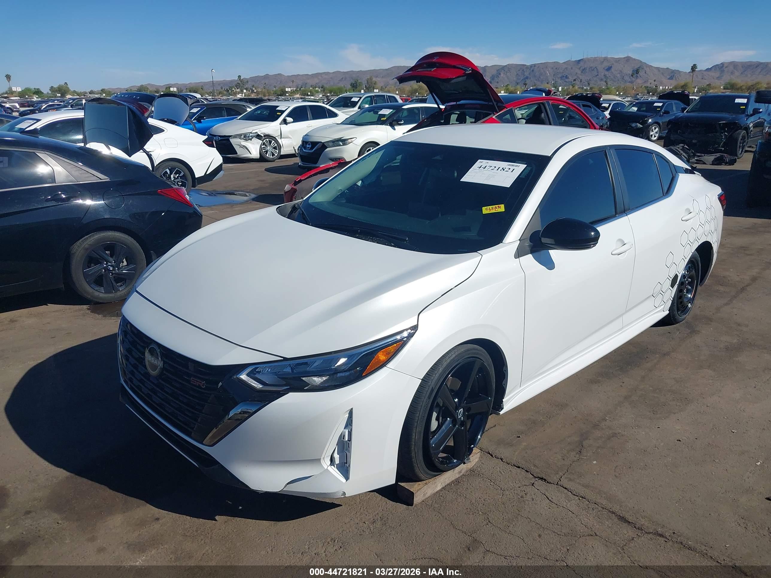 NISSAN SENTRA image 6