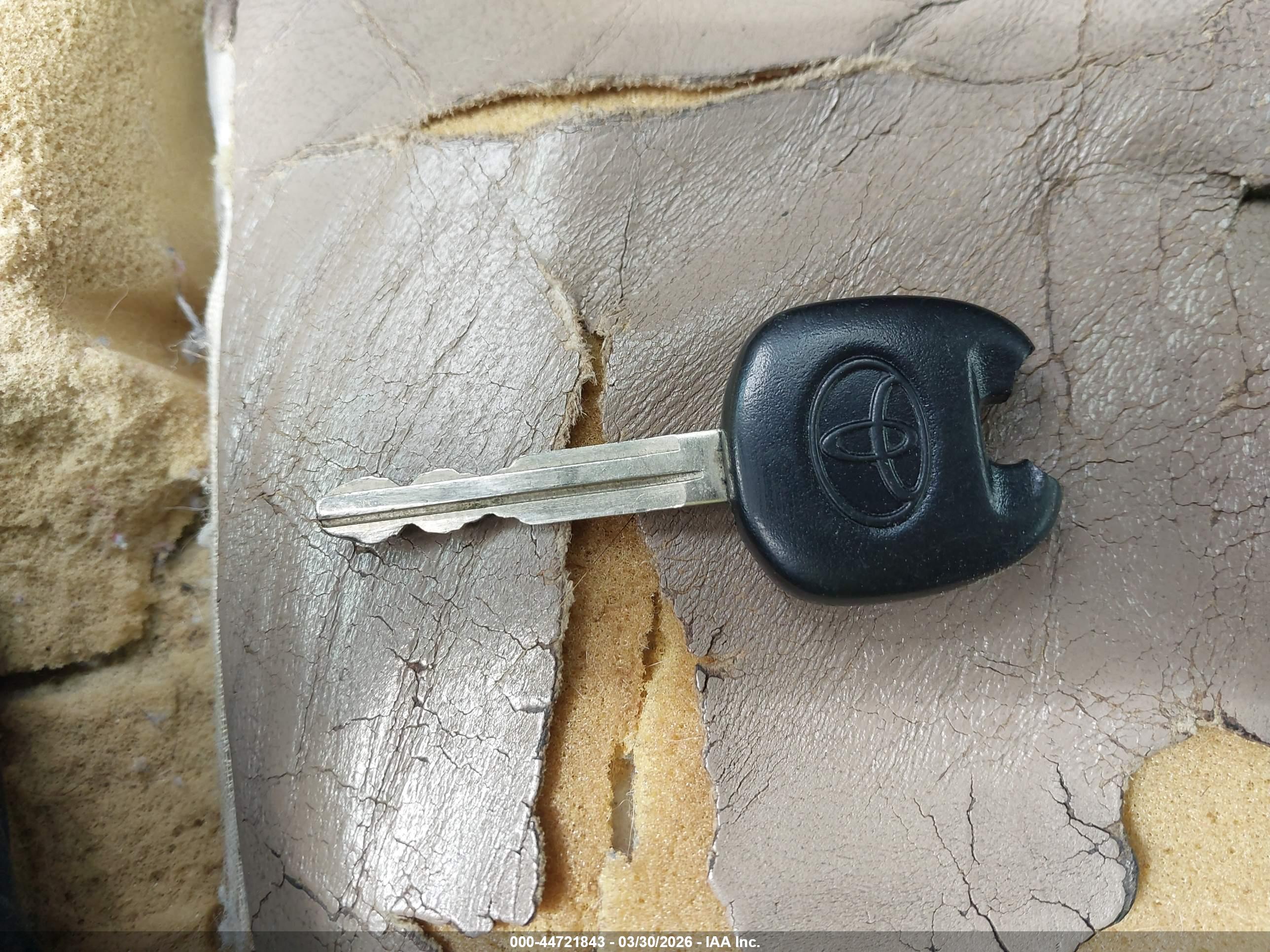 TOYOTA 4RUNNER image 11