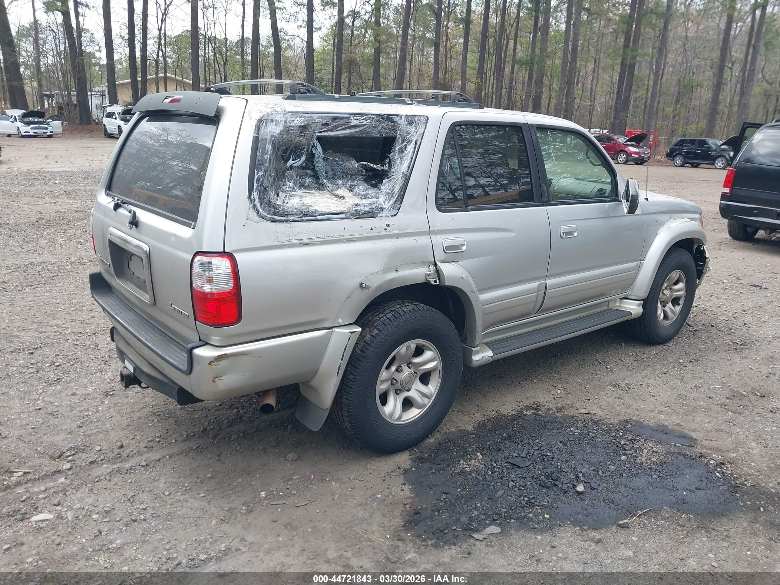 TOYOTA 4RUNNER image 4