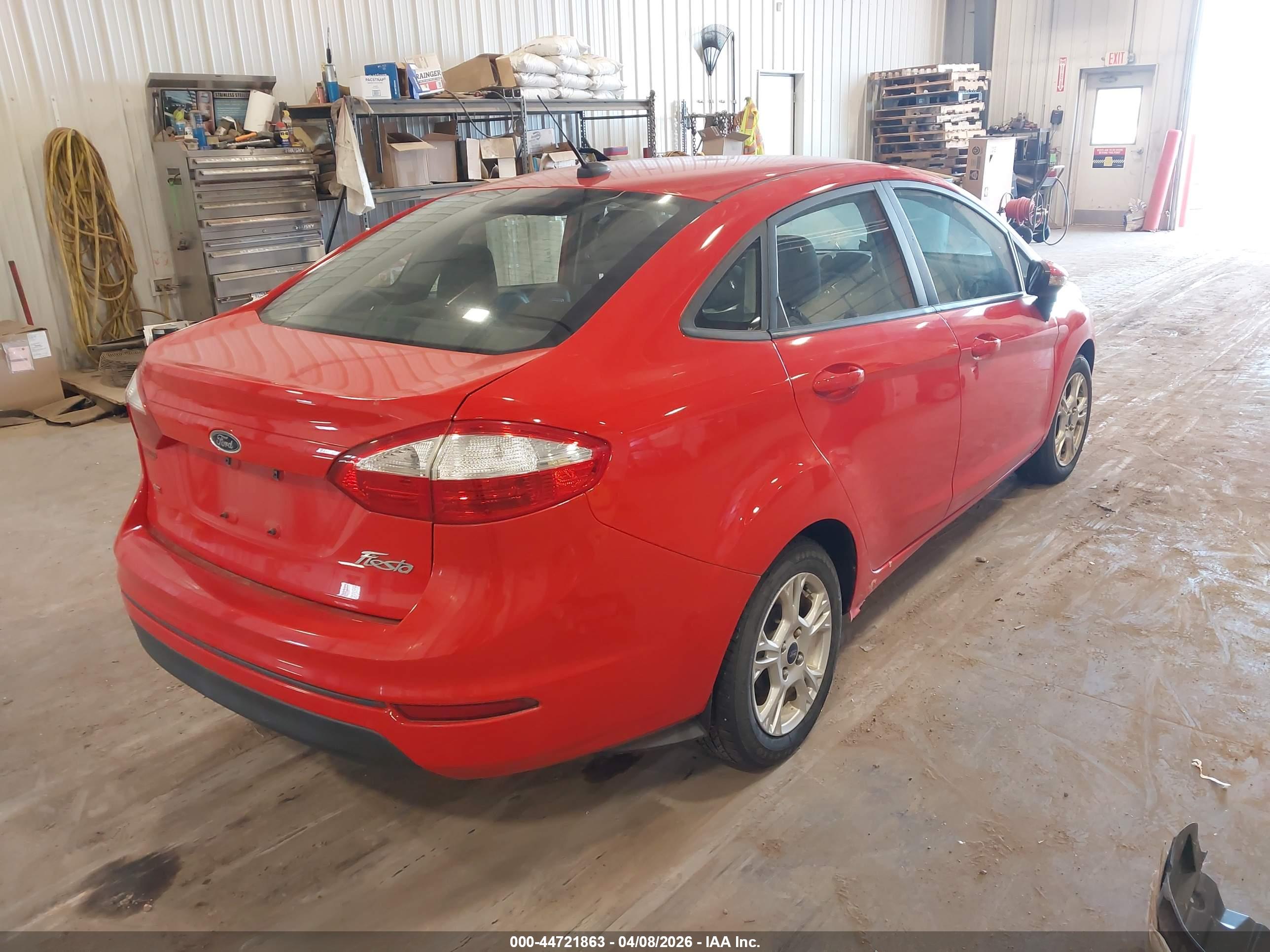 FORD FIESTA image 4