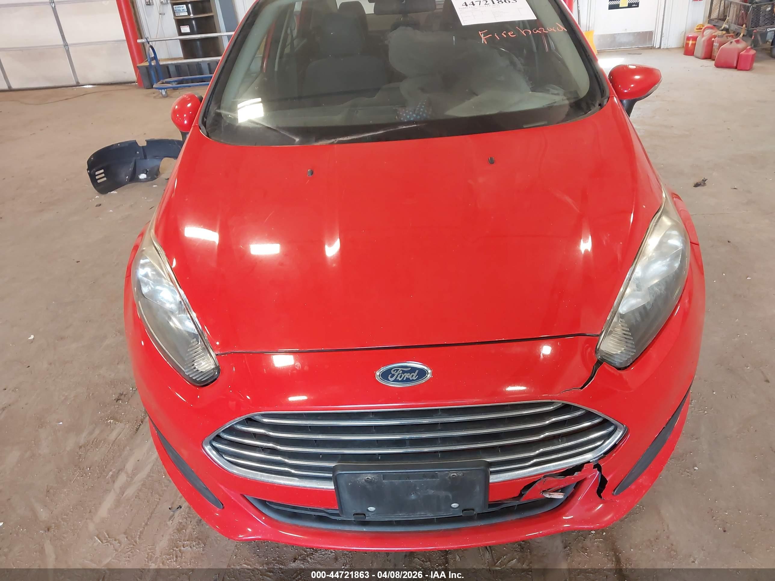 FORD FIESTA image 6