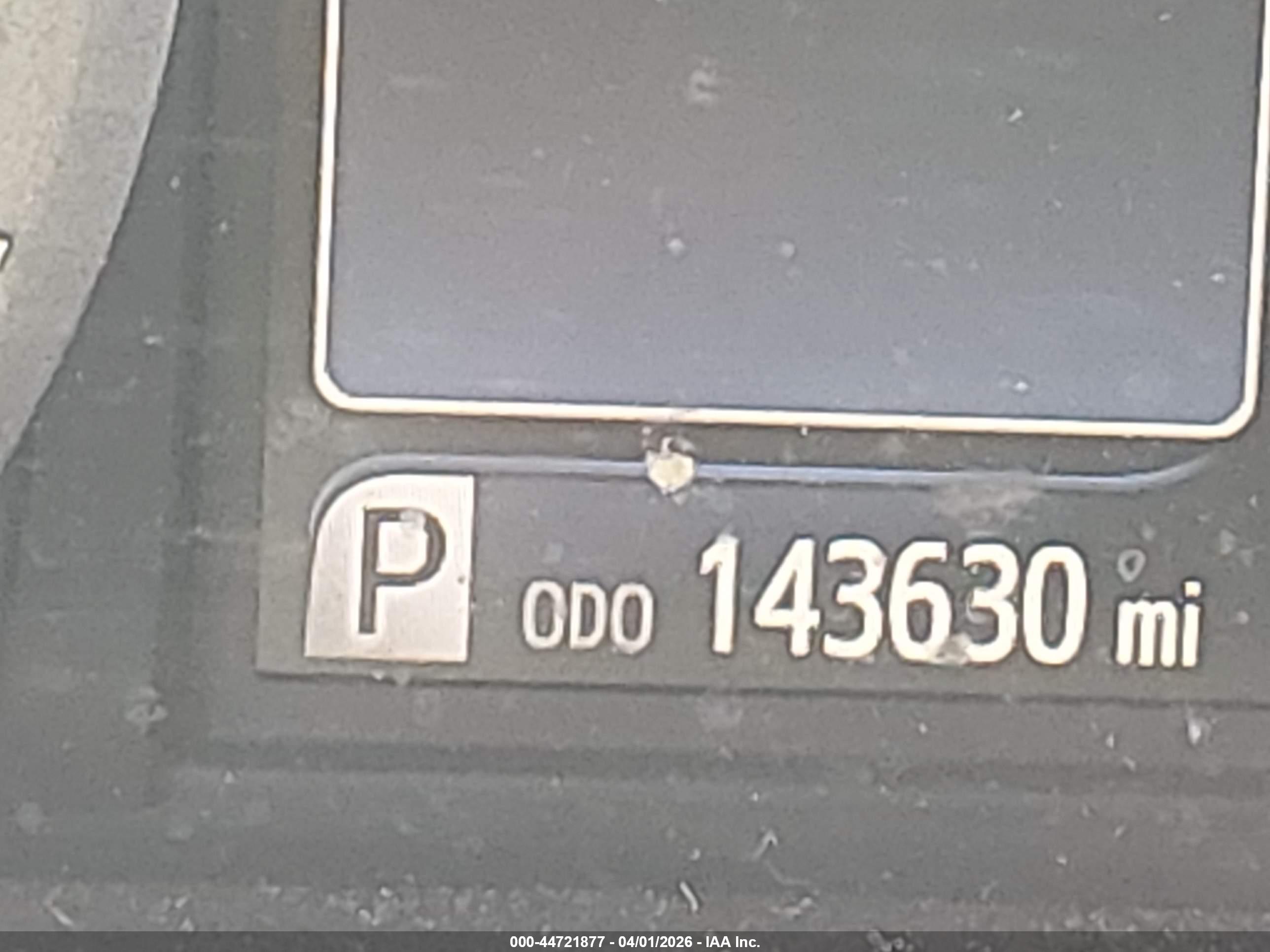 TOYOTA SIENNA image 7