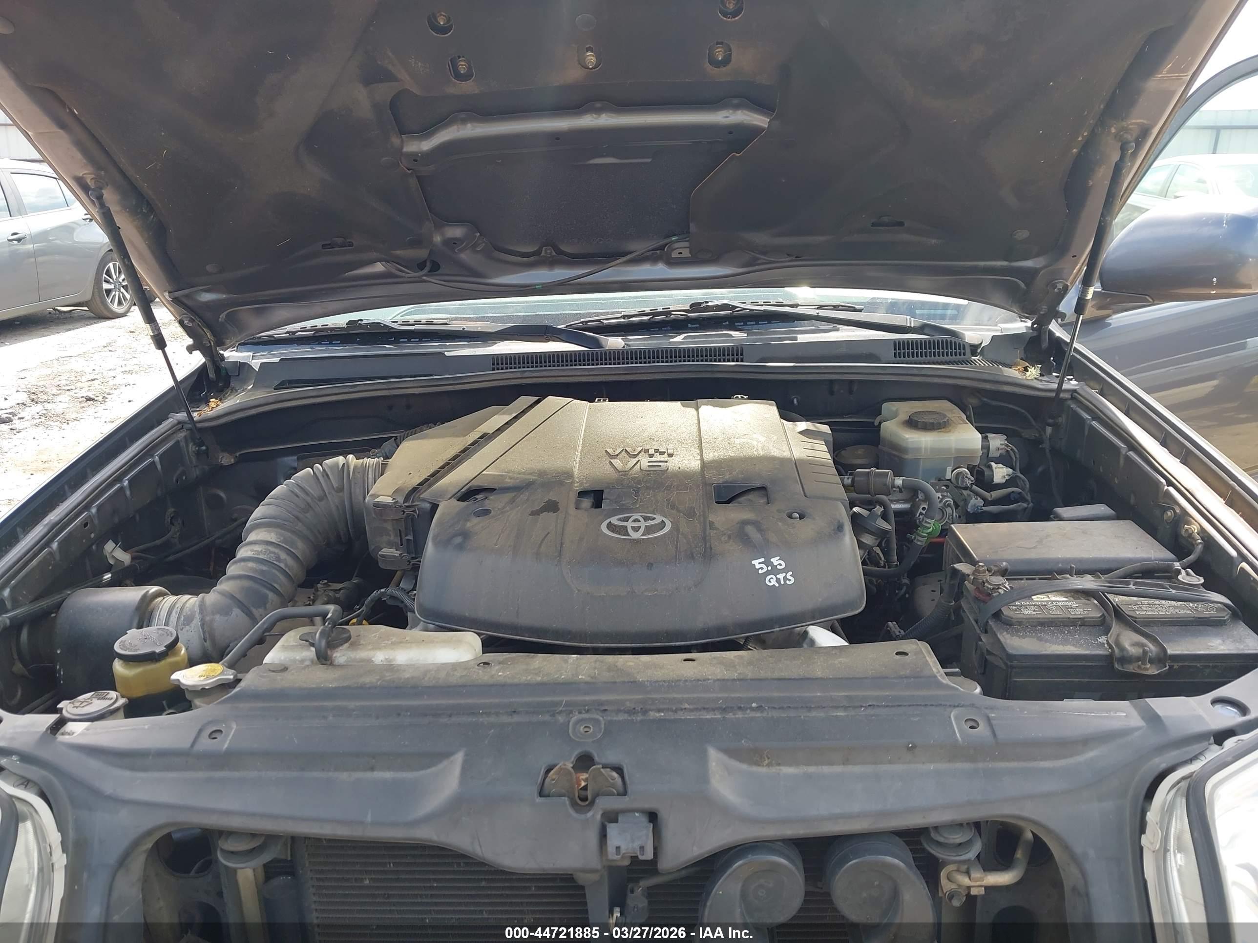 TOYOTA 4RUNNER image 10