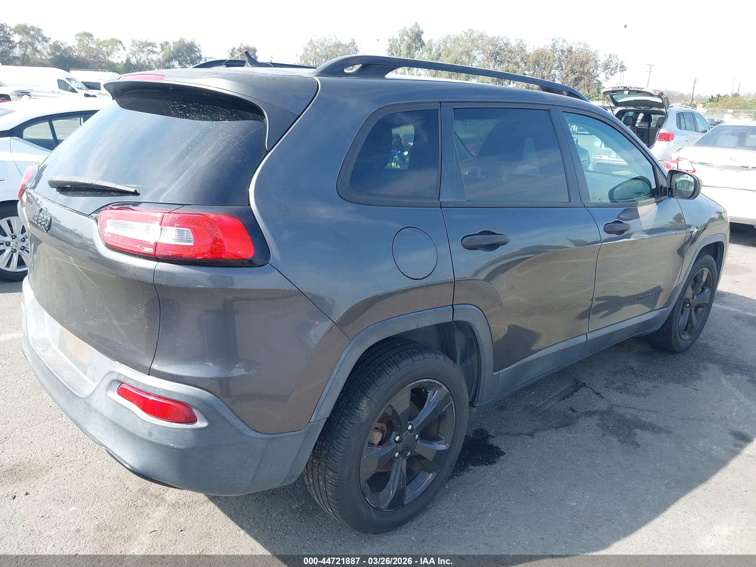JEEP CHEROKEE image 4