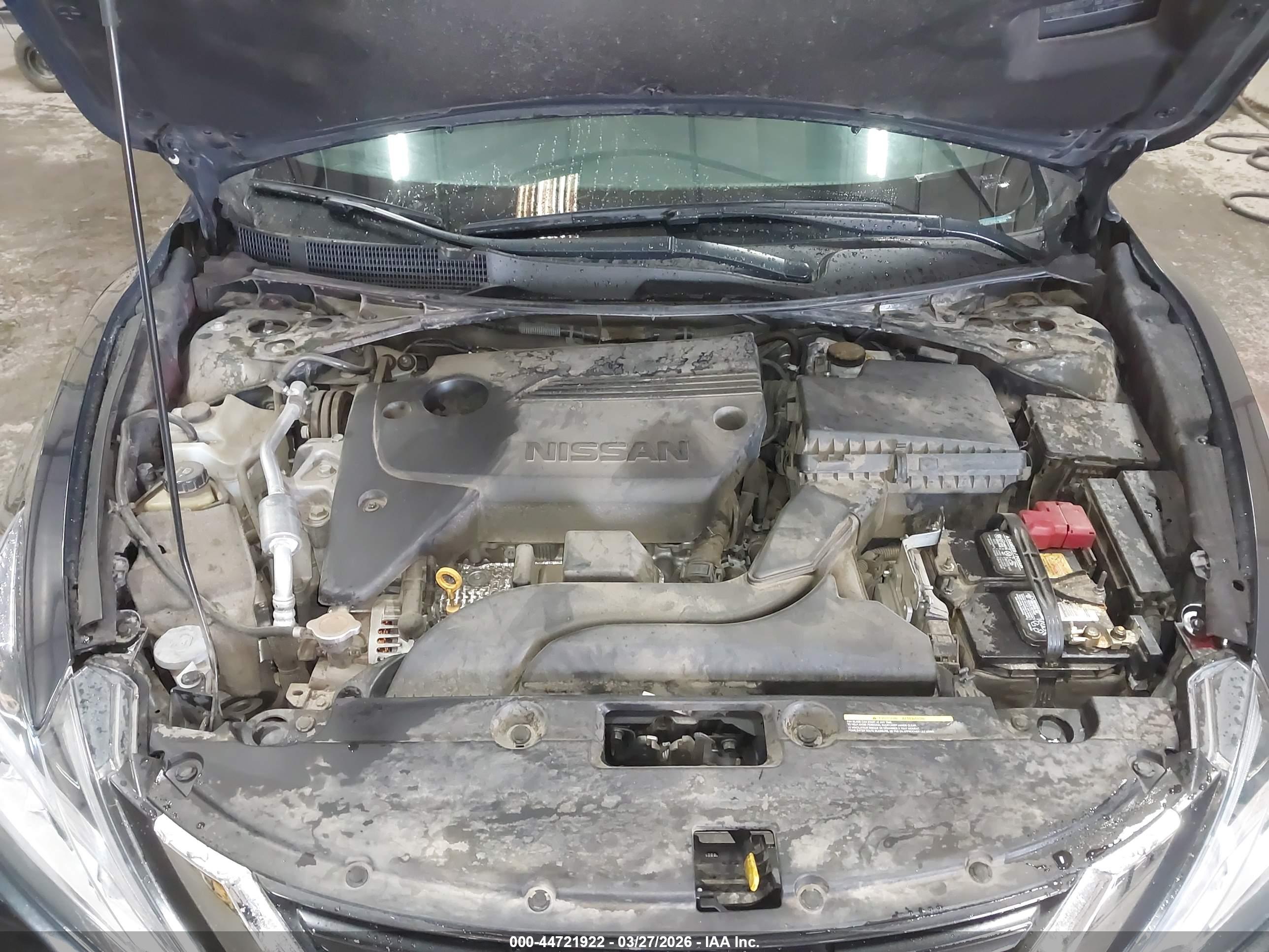 NISSAN ALTIMA image 10