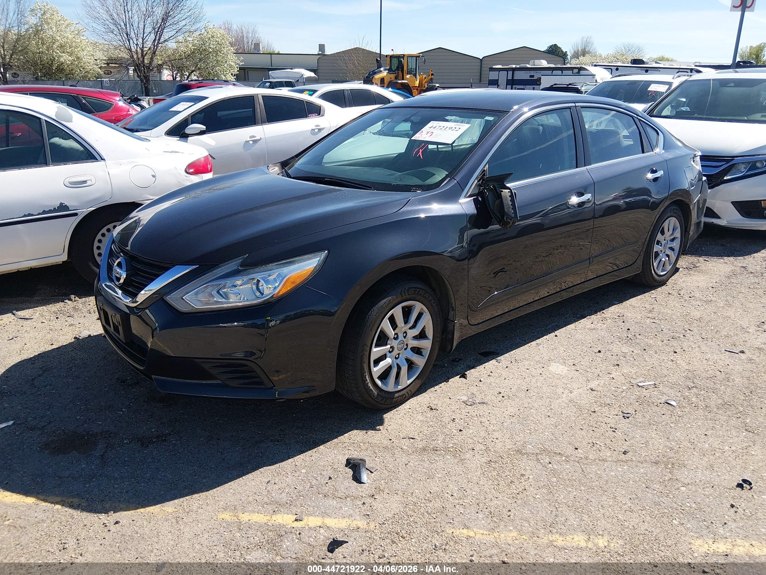 NISSAN ALTIMA image 2
