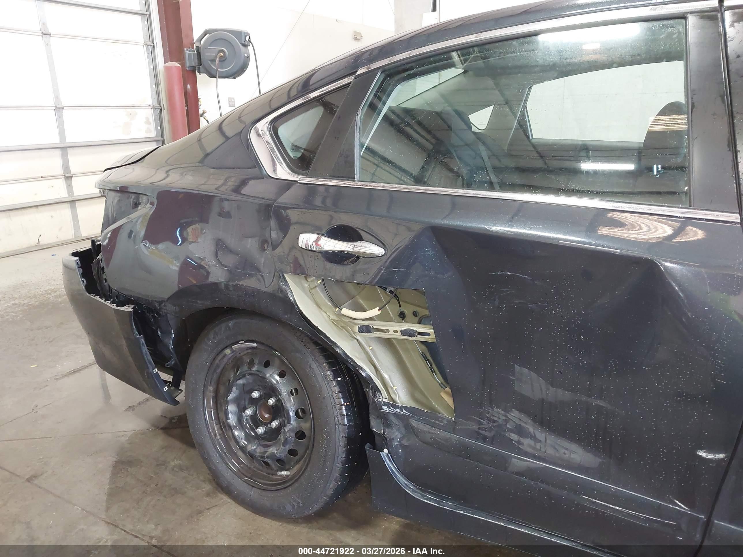 NISSAN ALTIMA image 6