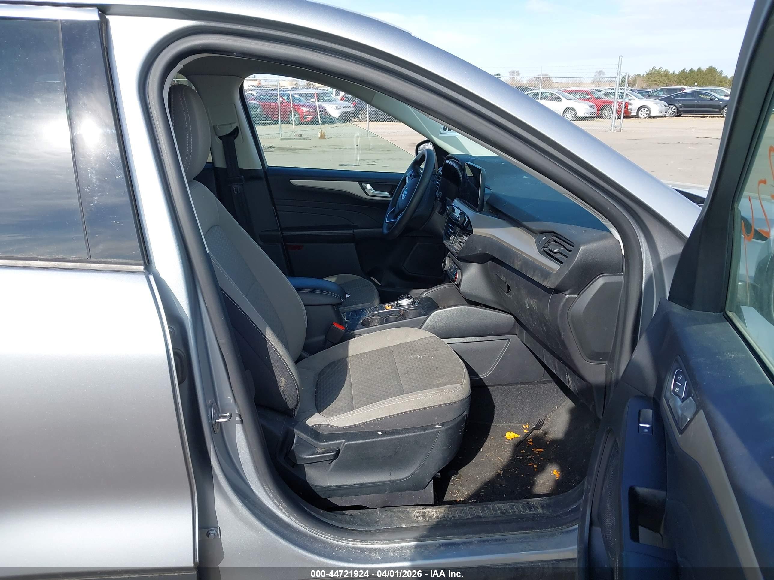 FORD ESCAPE image 5