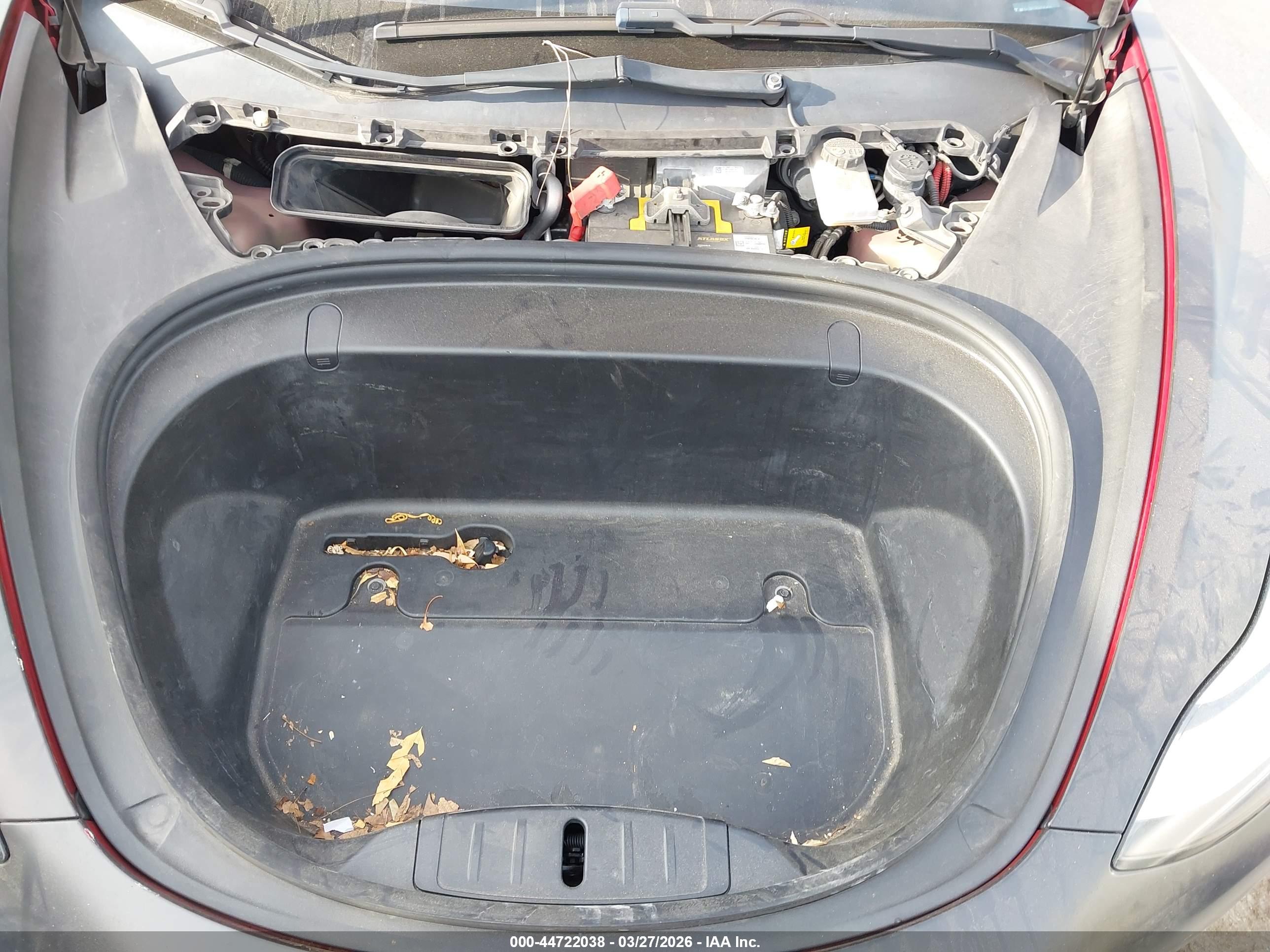 TESLA MODEL image 10